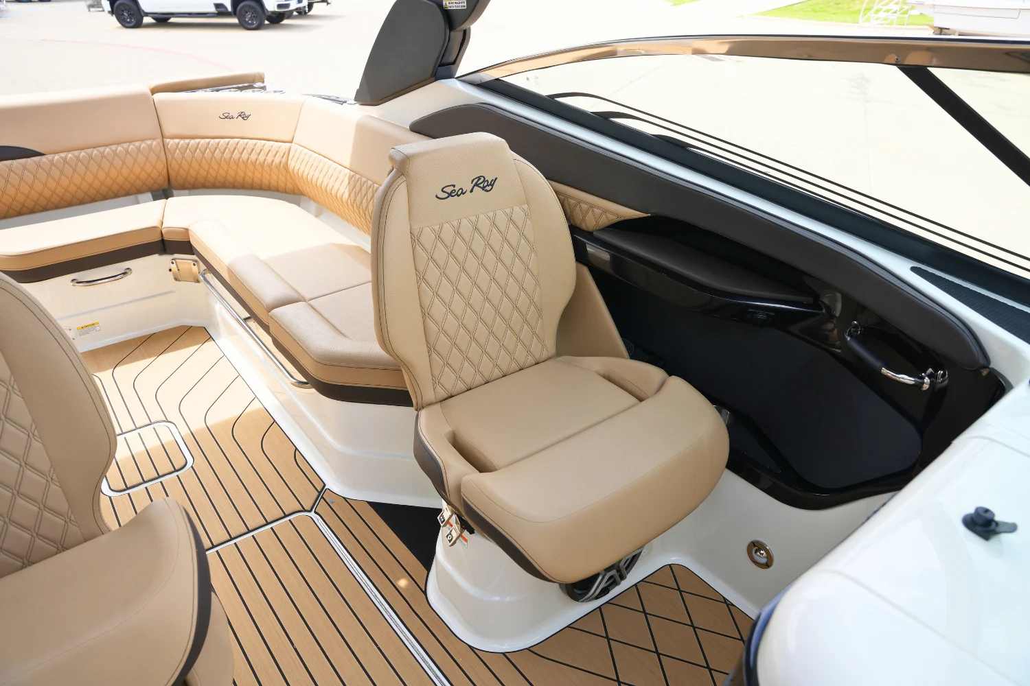 2026 Sea Ray SLX 280 Image Thumbnail #25