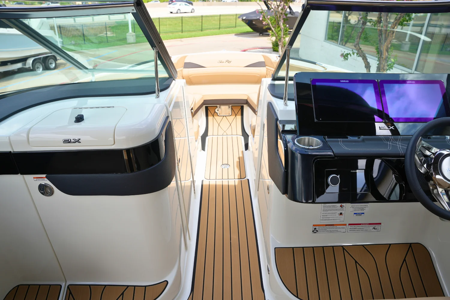 2026 Sea Ray SLX 280 Image Thumbnail #39
