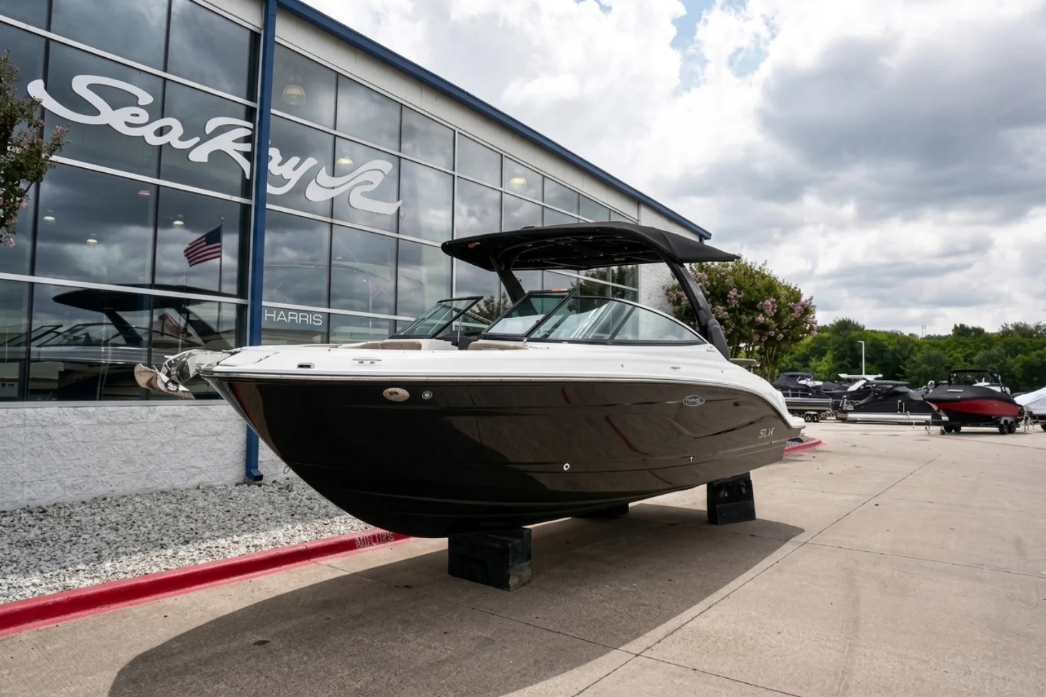 2026 Sea Ray SLX 280 Image Thumbnail #1