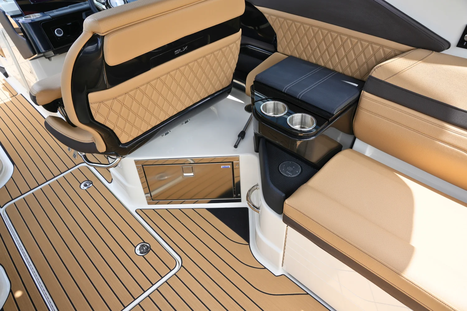2026 Sea Ray SLX 280 Image Thumbnail #19