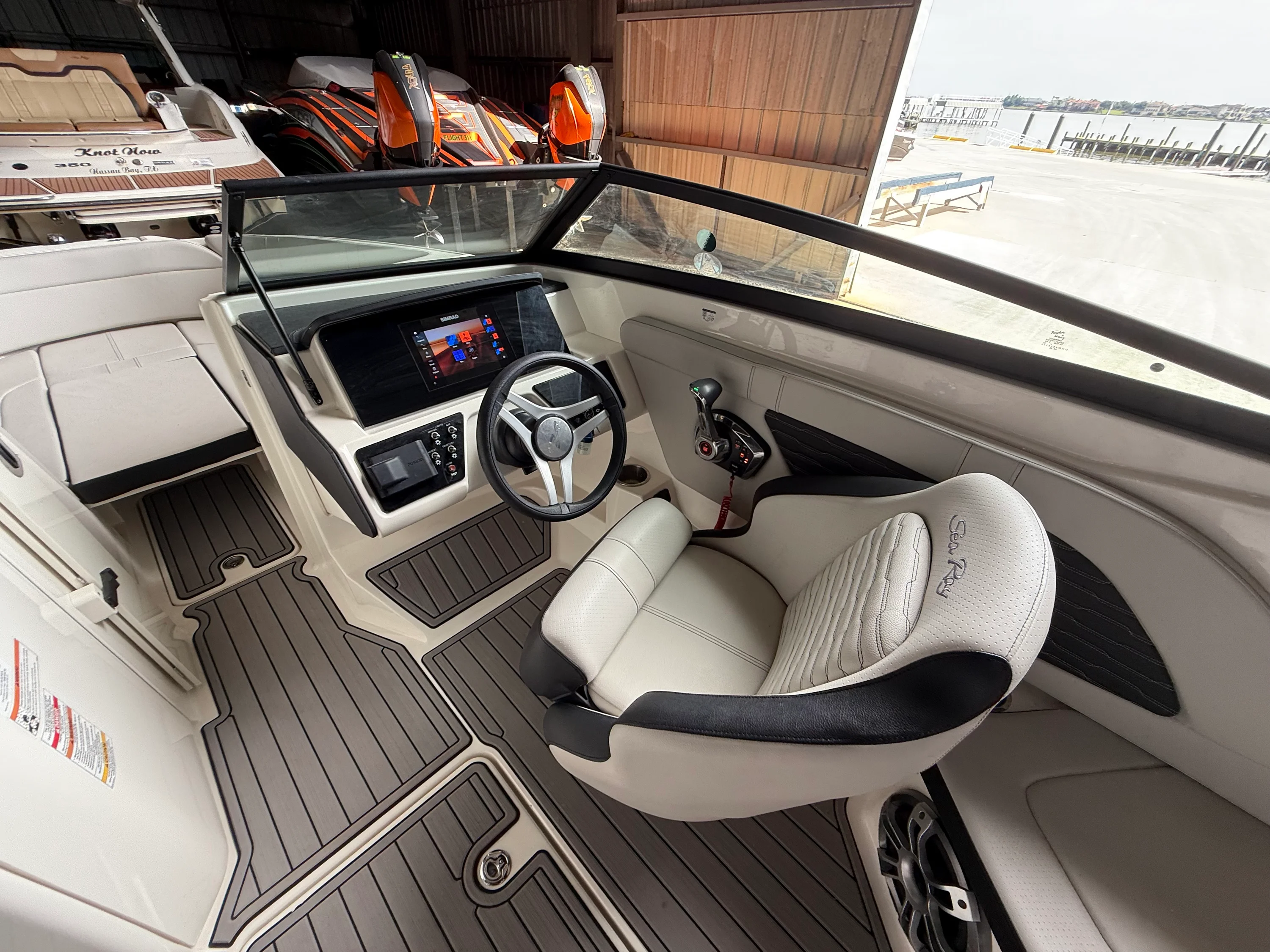 2023 Sea Ray 23 SPX OB Image Thumbnail #16