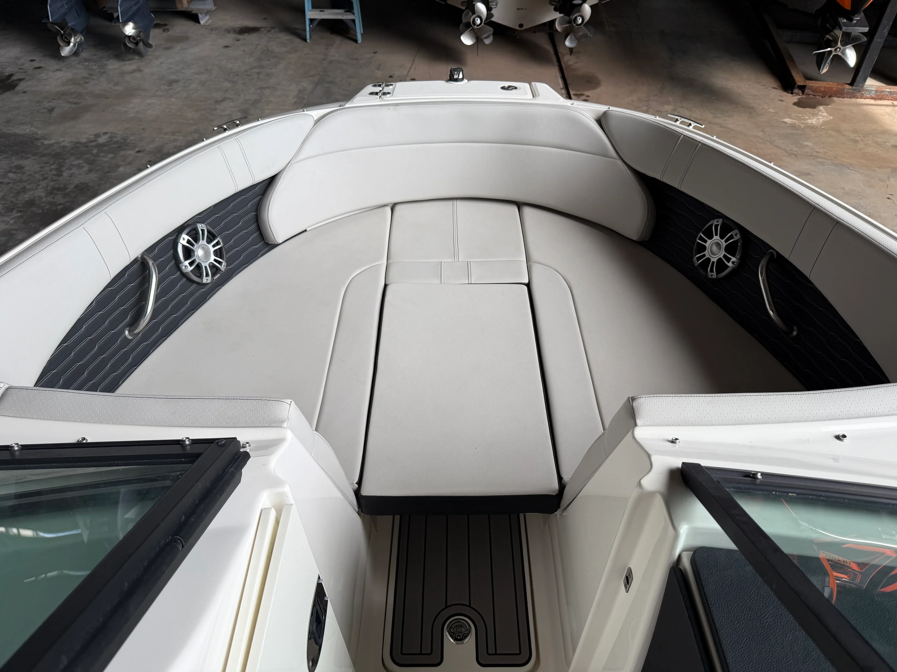 2023 Sea Ray 23 SPX OB Image Thumbnail #4