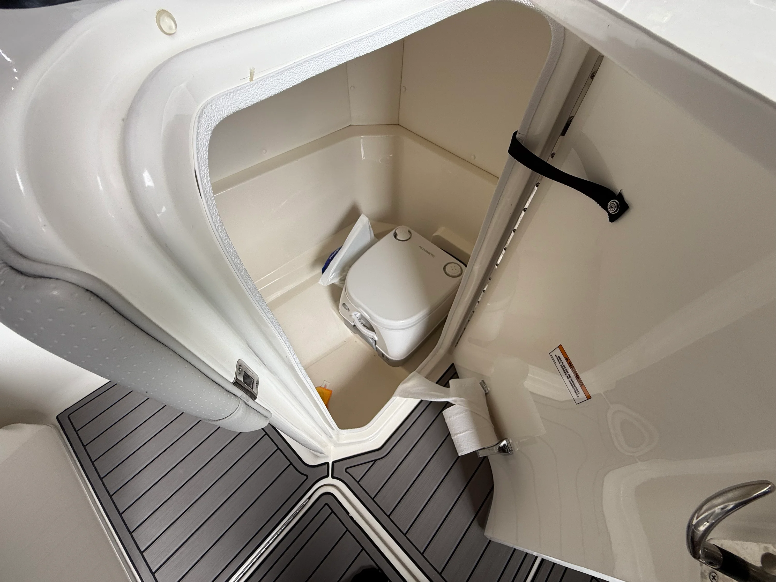 2023 Sea Ray 23 SPX OB Image Thumbnail #8