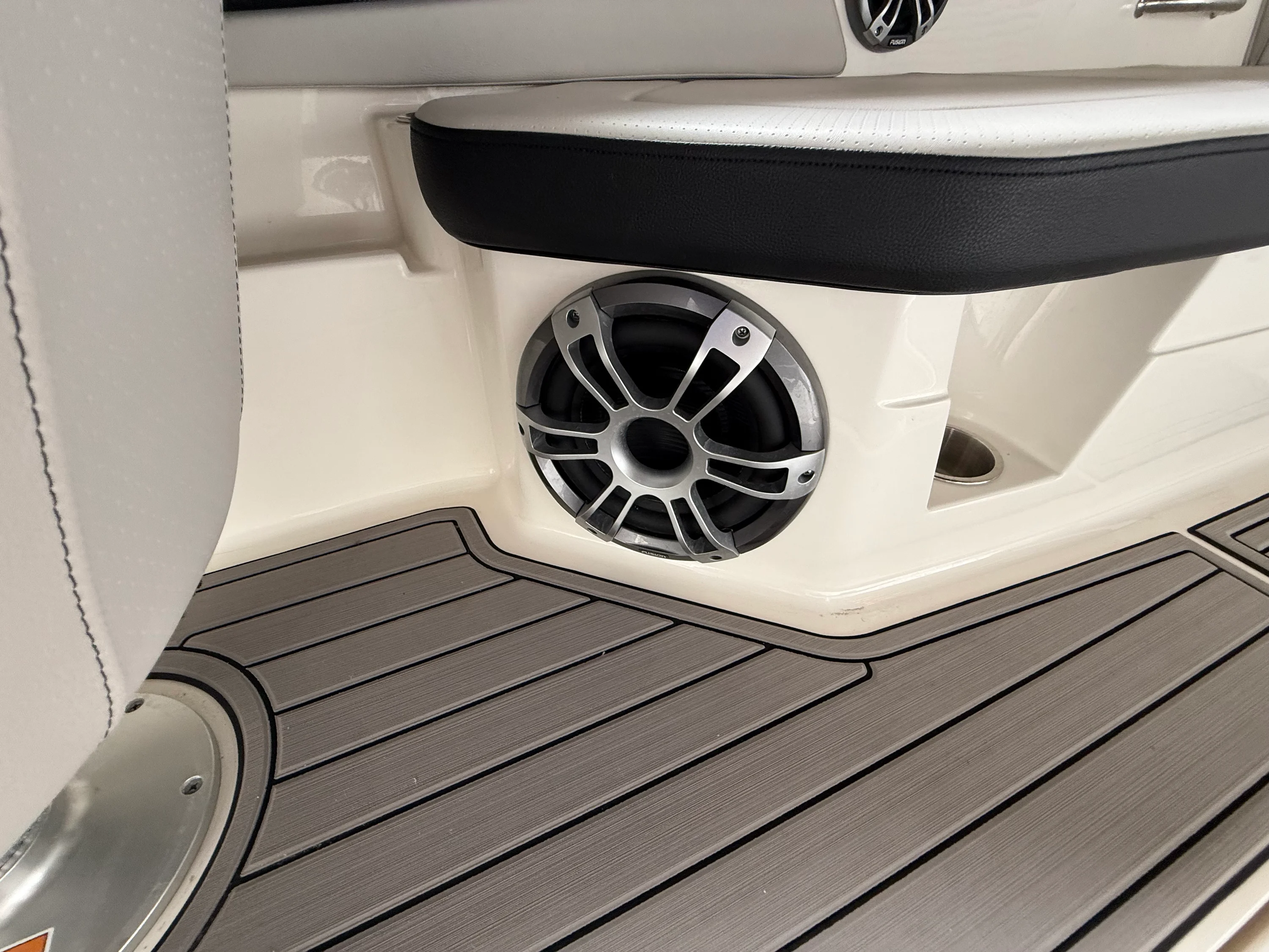 2023 Sea Ray 23 SPX OB Image Thumbnail #14