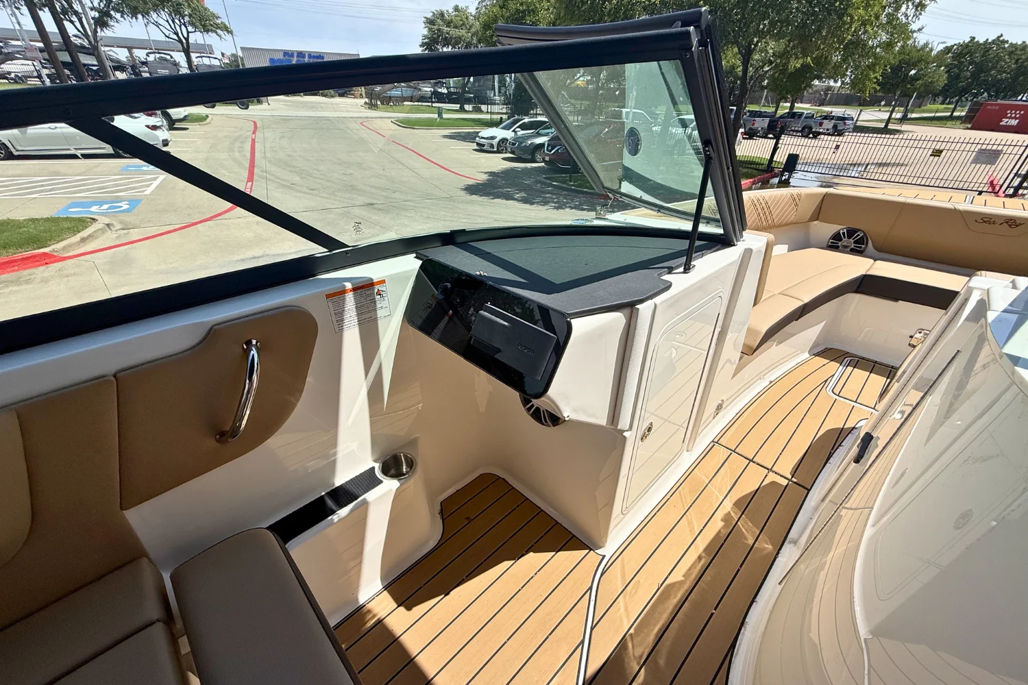 2026 Sea Ray SDX 270 Image Thumbnail #9