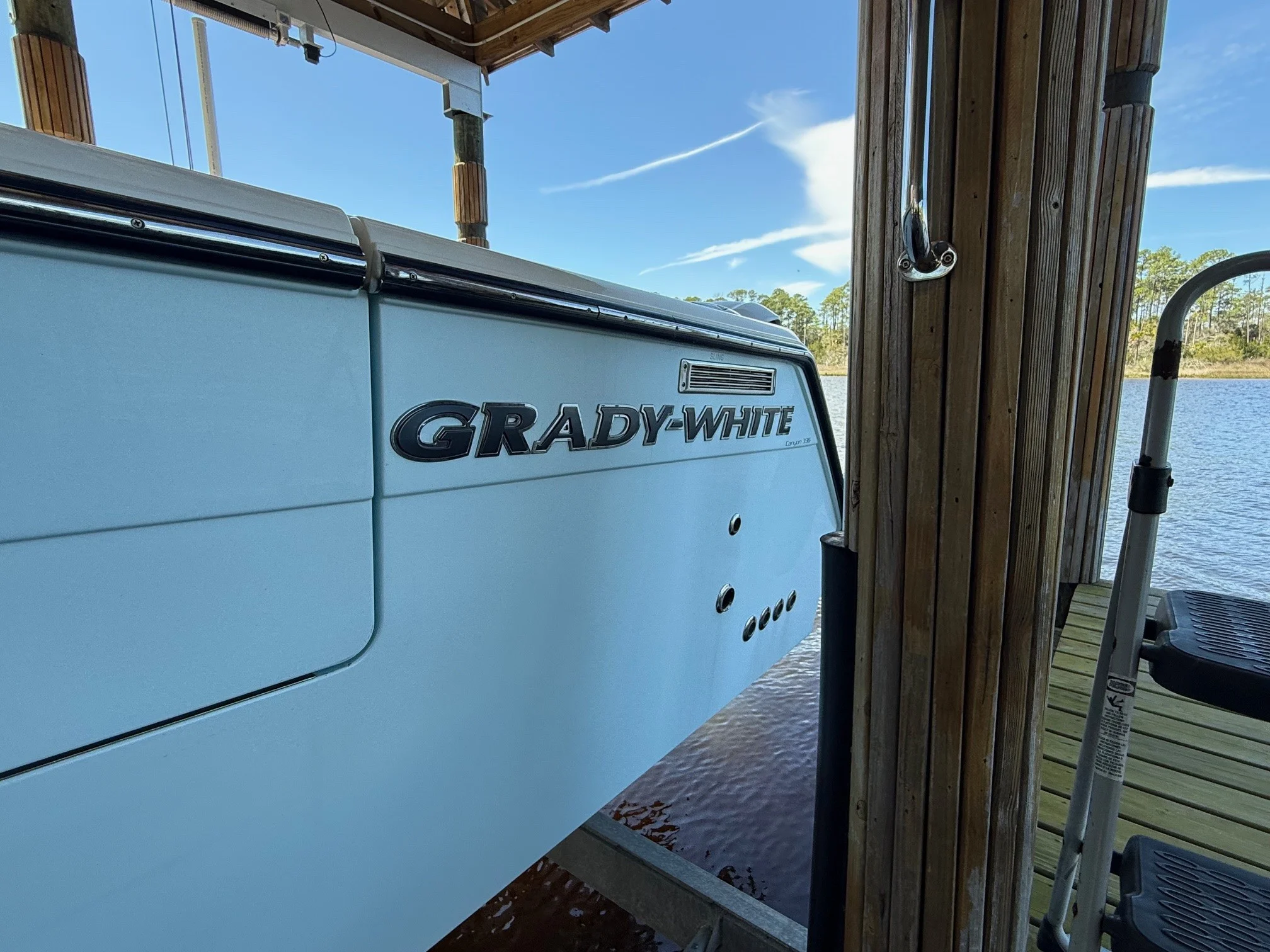 2021 Grady-White CANYON 336 Image Thumbnail #3