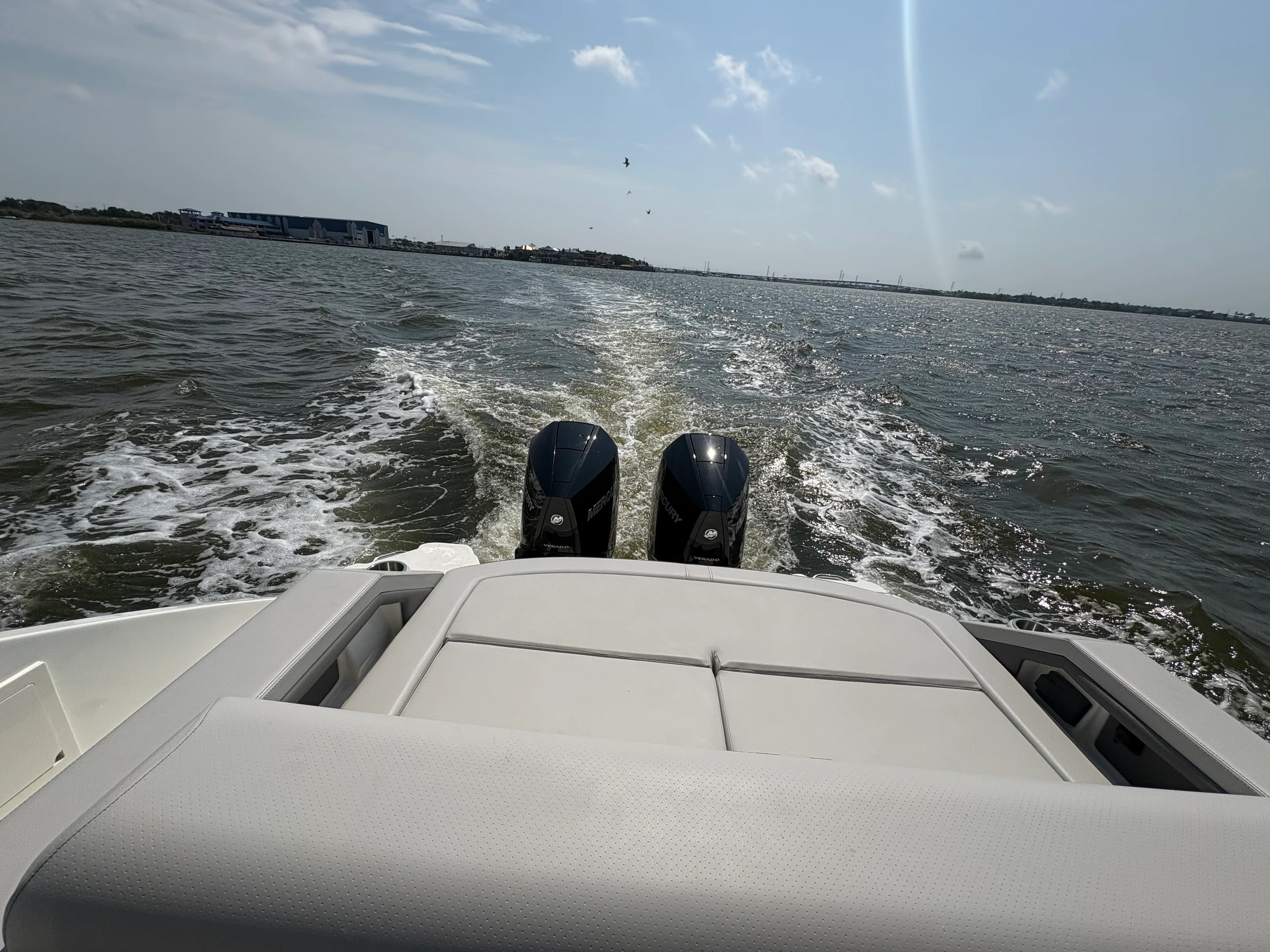 2026 Sea Ray SLX 310 Outboard Image Thumbnail #15