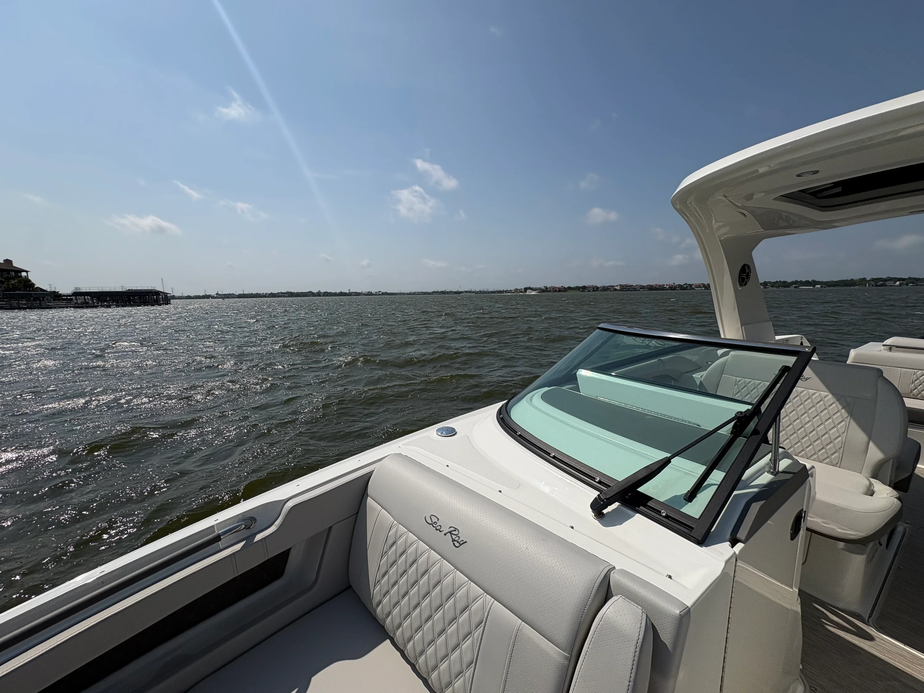 2026 Sea Ray SLX 310 Outboard Image Thumbnail #37