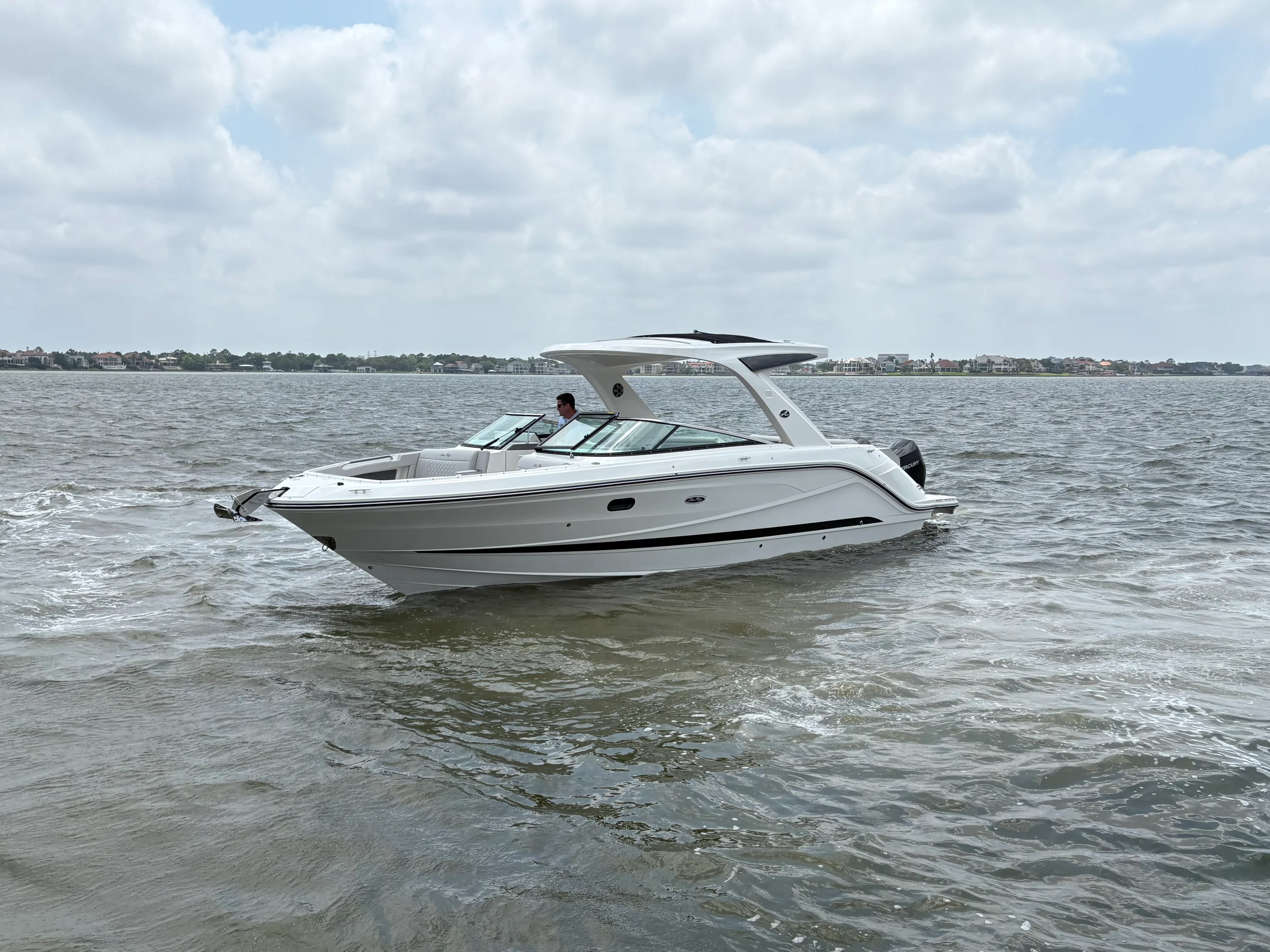 2026 Sea Ray SLX 310 Outboard Image Thumbnail #12