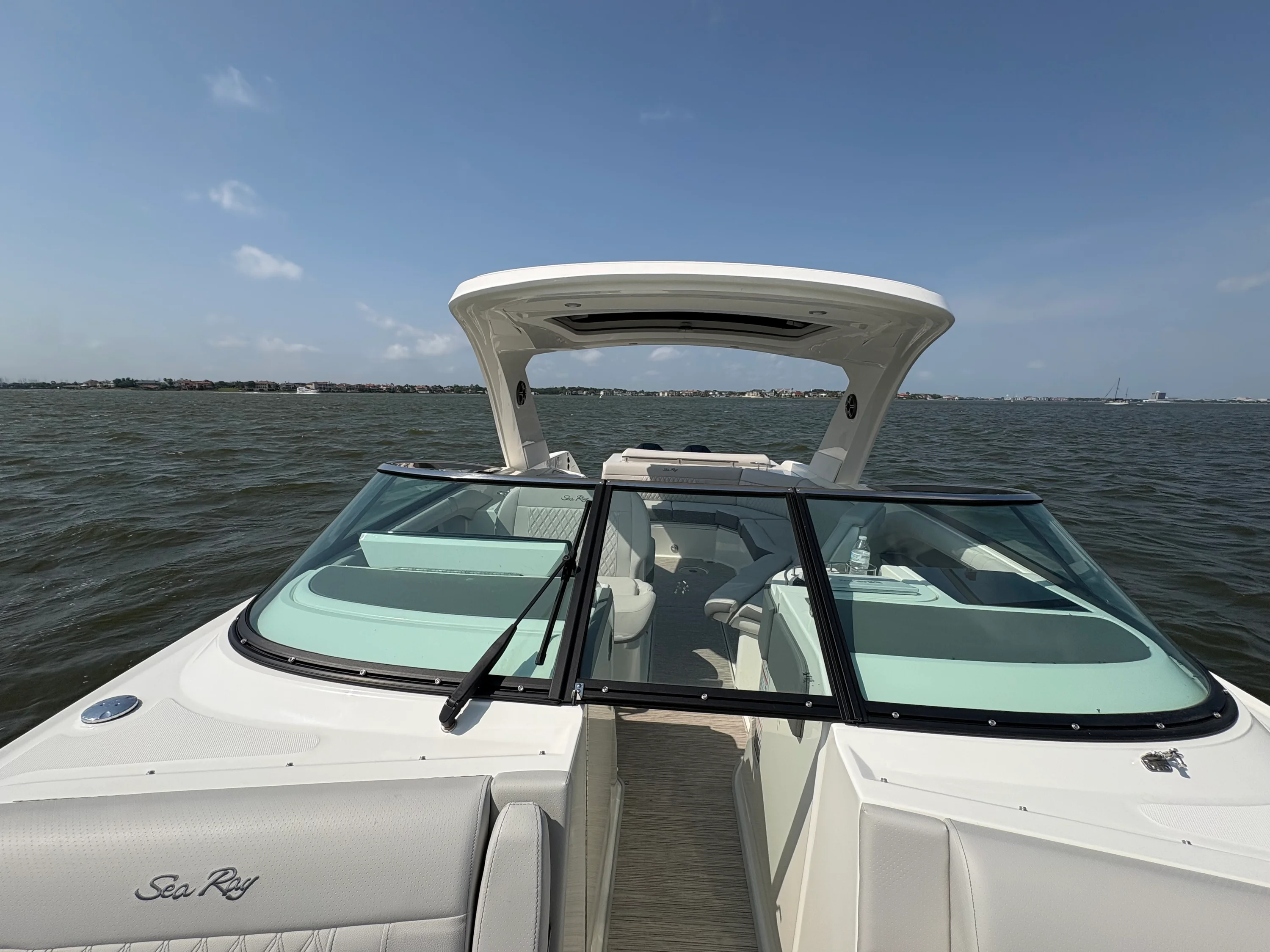 2026 Sea Ray SLX 310 Outboard Image Thumbnail #45