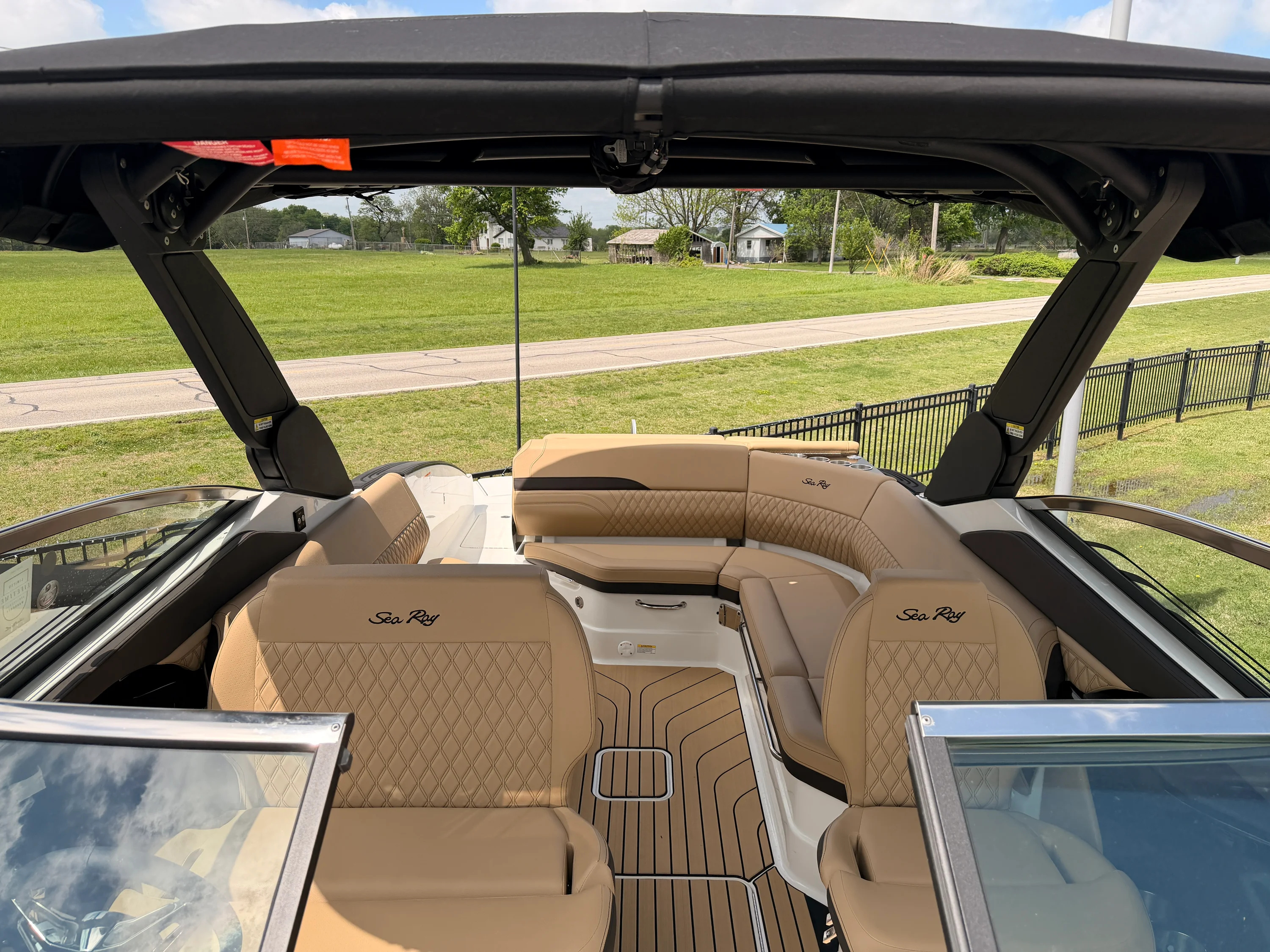 2026 Sea Ray SLX 280 Image Thumbnail #7