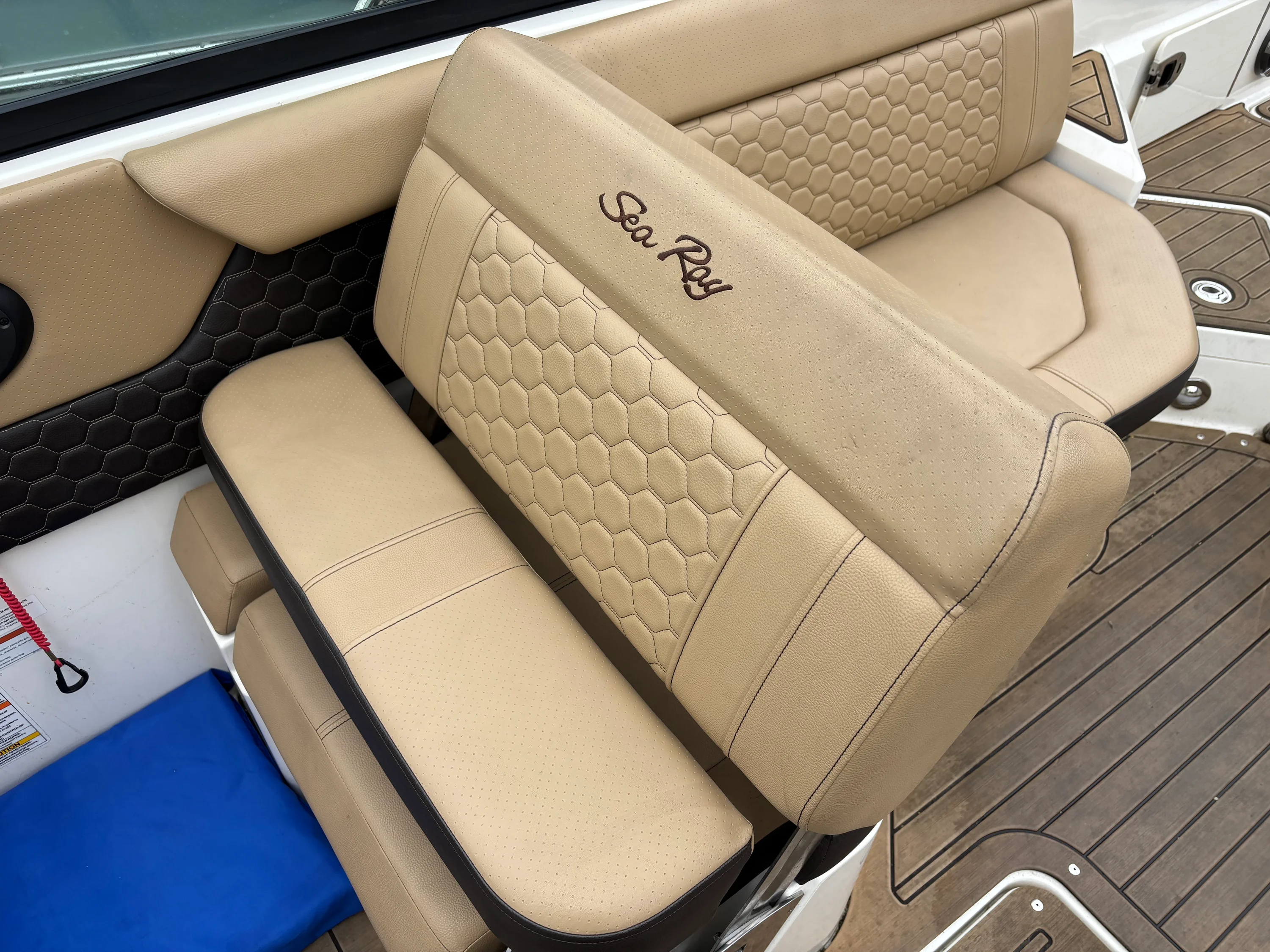 2020 Sea Ray 250 SDX Image Thumbnail #6