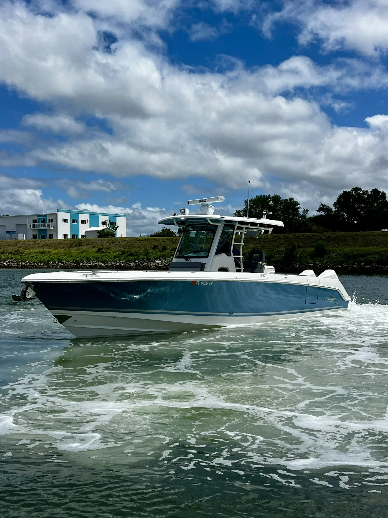 2023 Boston Whaler 330 OUTRAGE Image Thumbnail #11