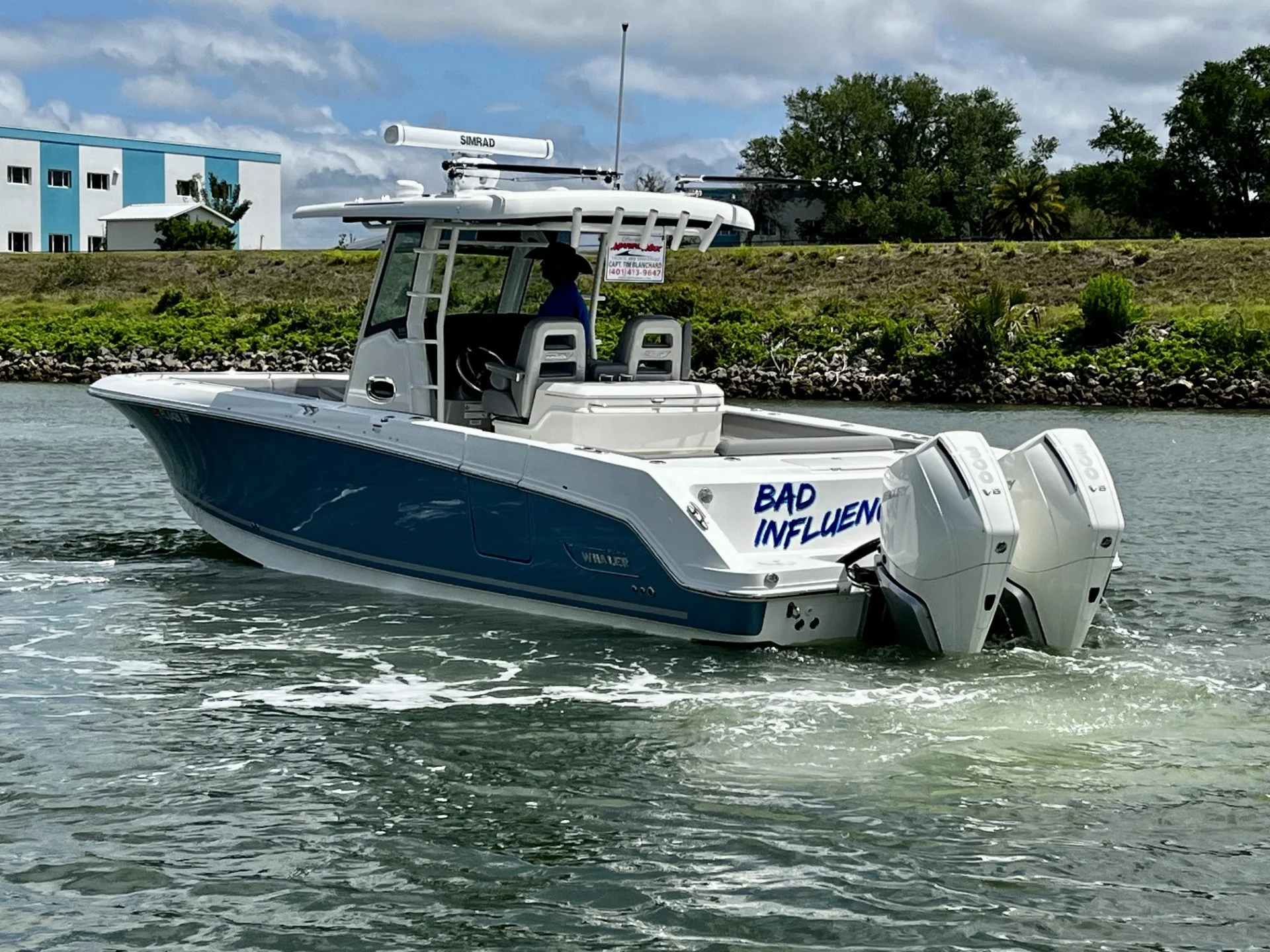 2023 Boston Whaler 330 OUTRAGE Image Thumbnail #18