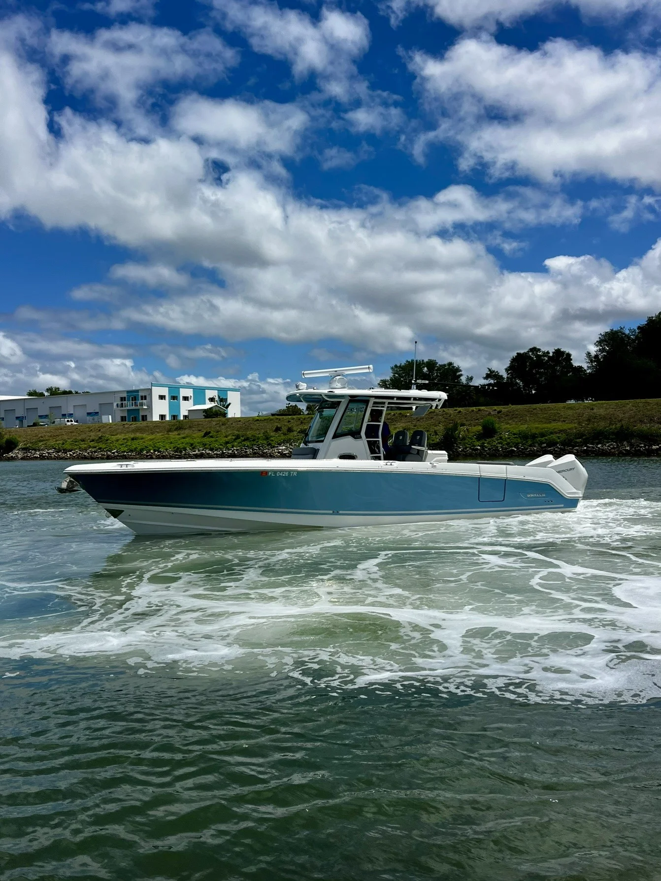 2023 Boston Whaler 330 OUTRAGE Image Thumbnail #0