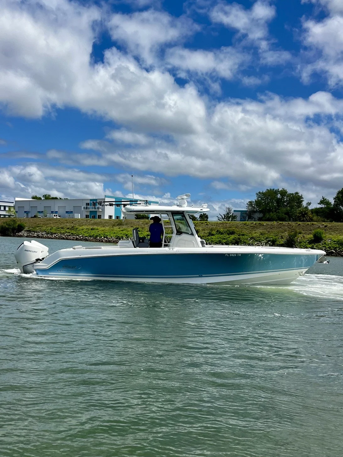 2023 Boston Whaler 330 OUTRAGE Image Thumbnail #1