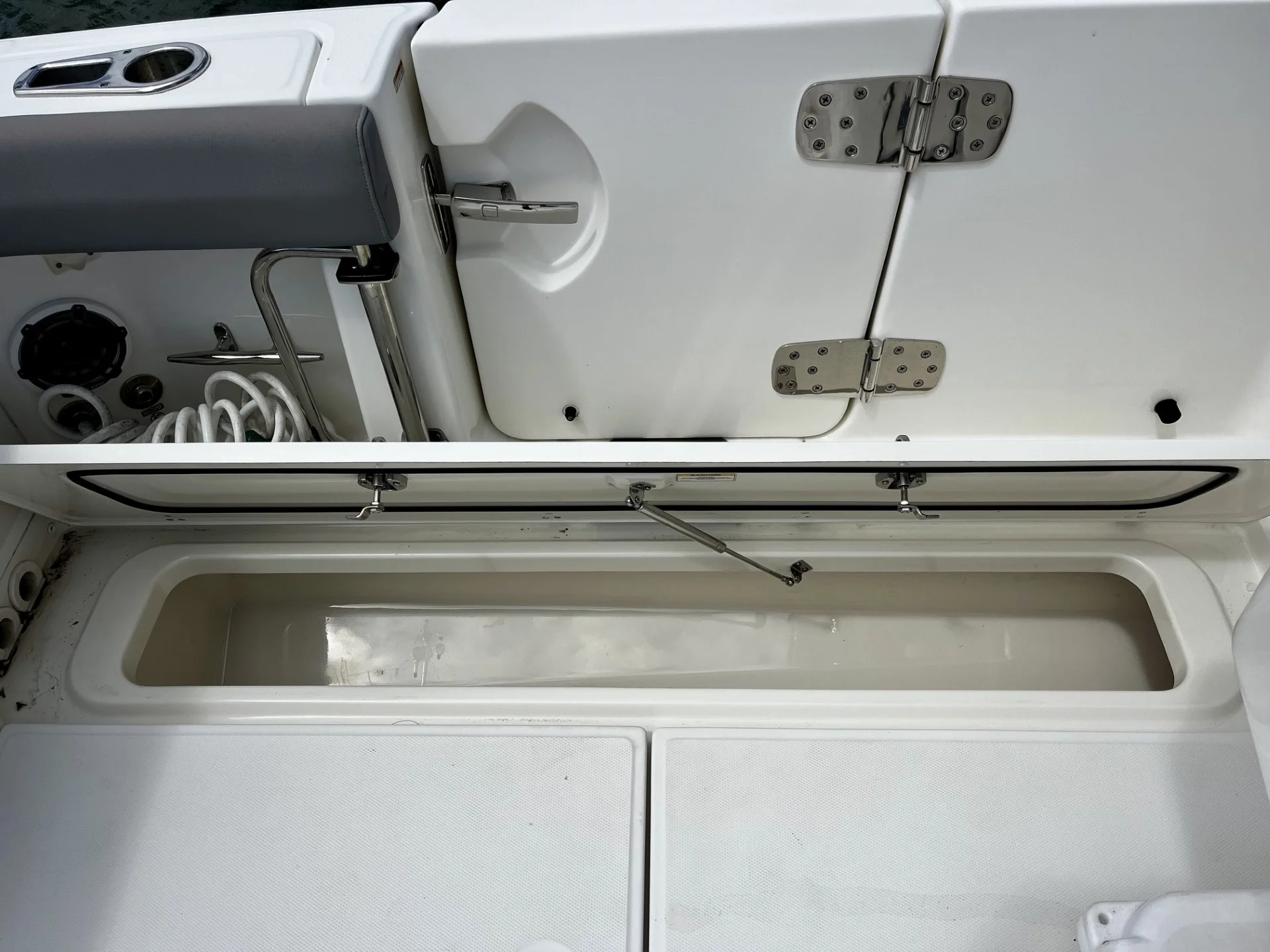 2023 Boston Whaler 330 OUTRAGE Image Thumbnail #37