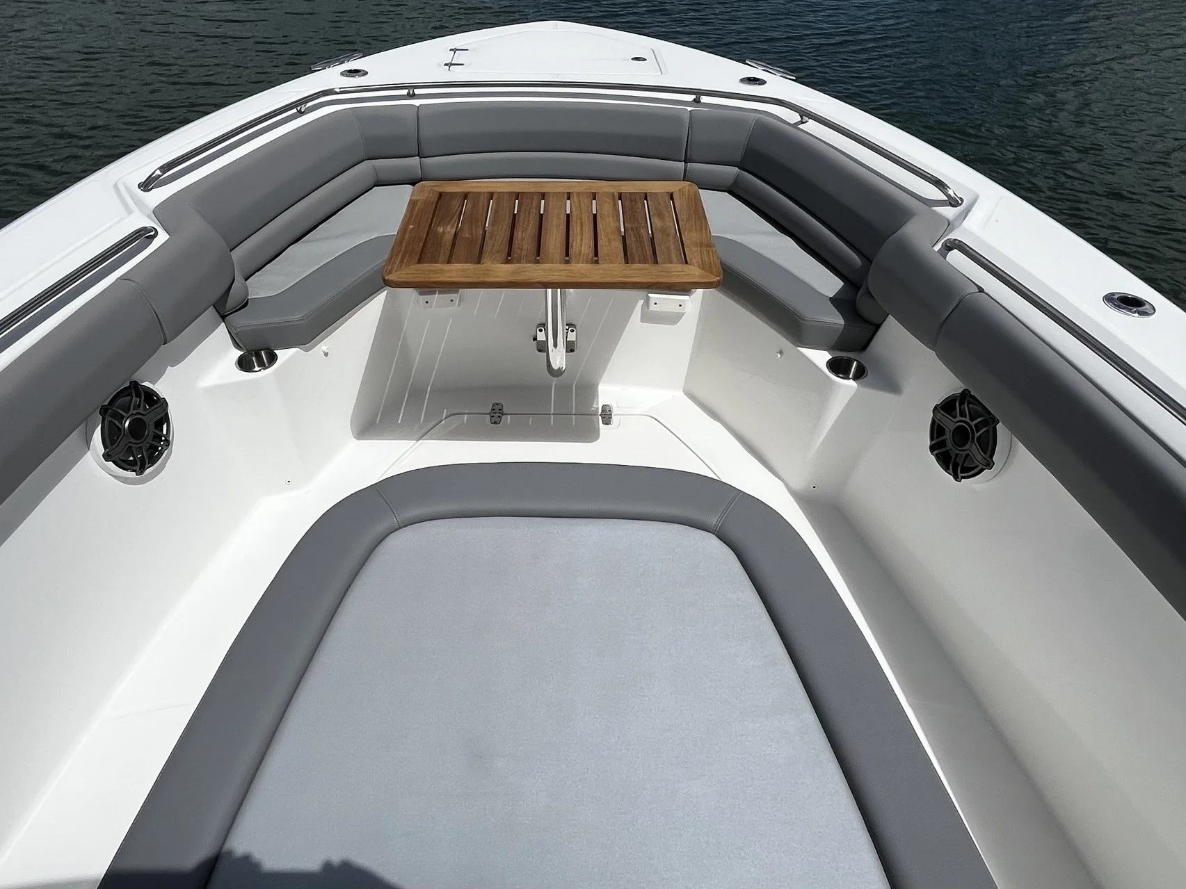 2023 Boston Whaler 330 OUTRAGE Image Thumbnail #30