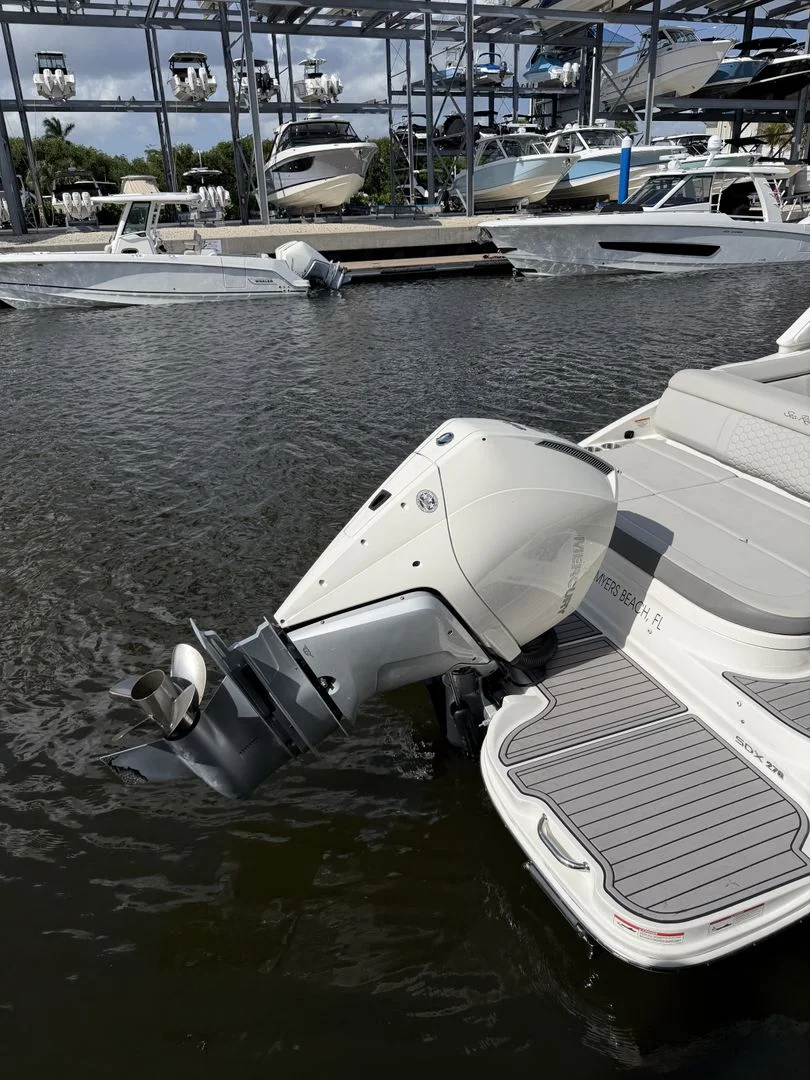 2024 Sea Ray 270 SDX OB Image Thumbnail #29