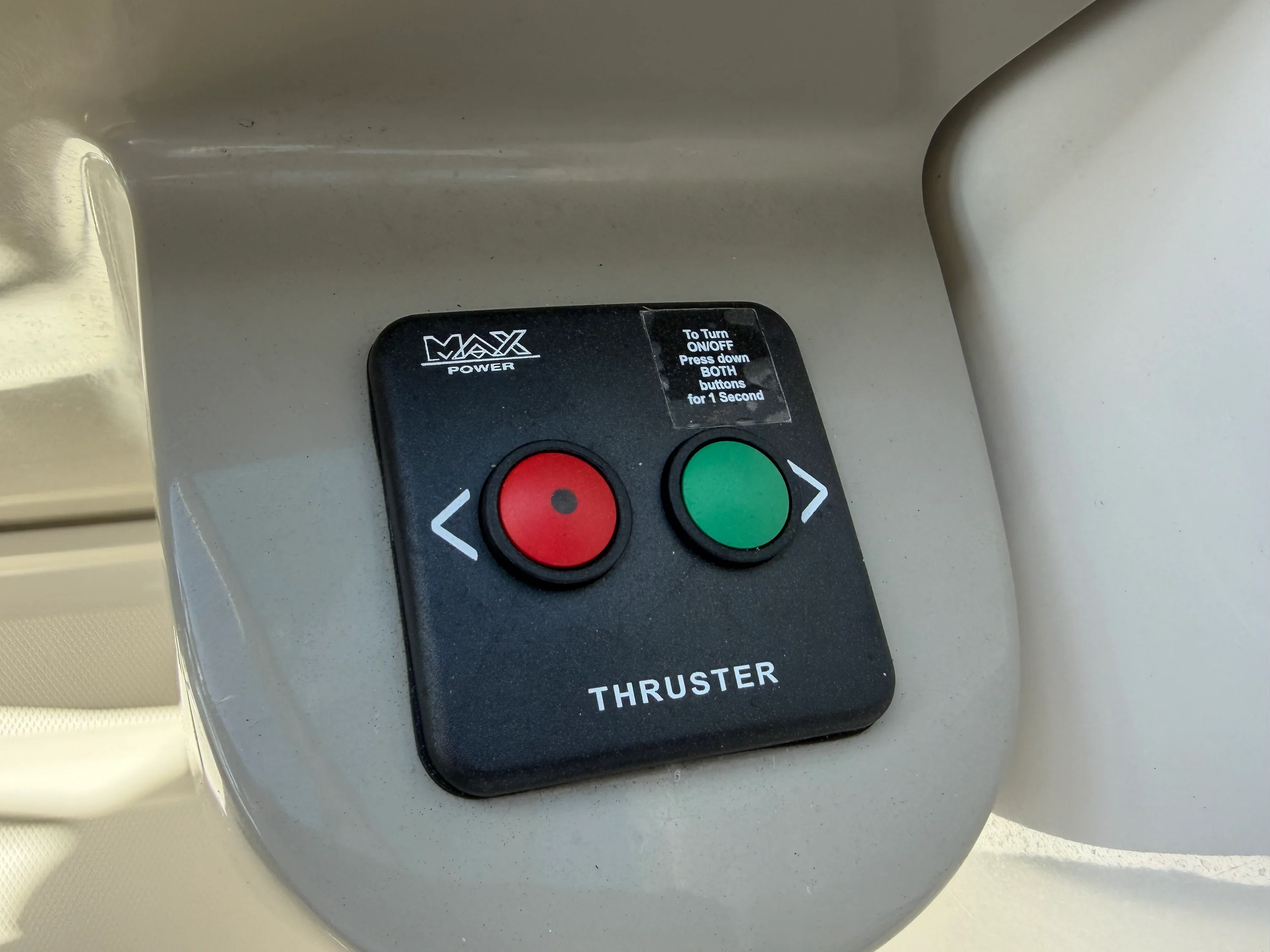 2011 Sea Ray 280 SUNDANCER Image Thumbnail #25