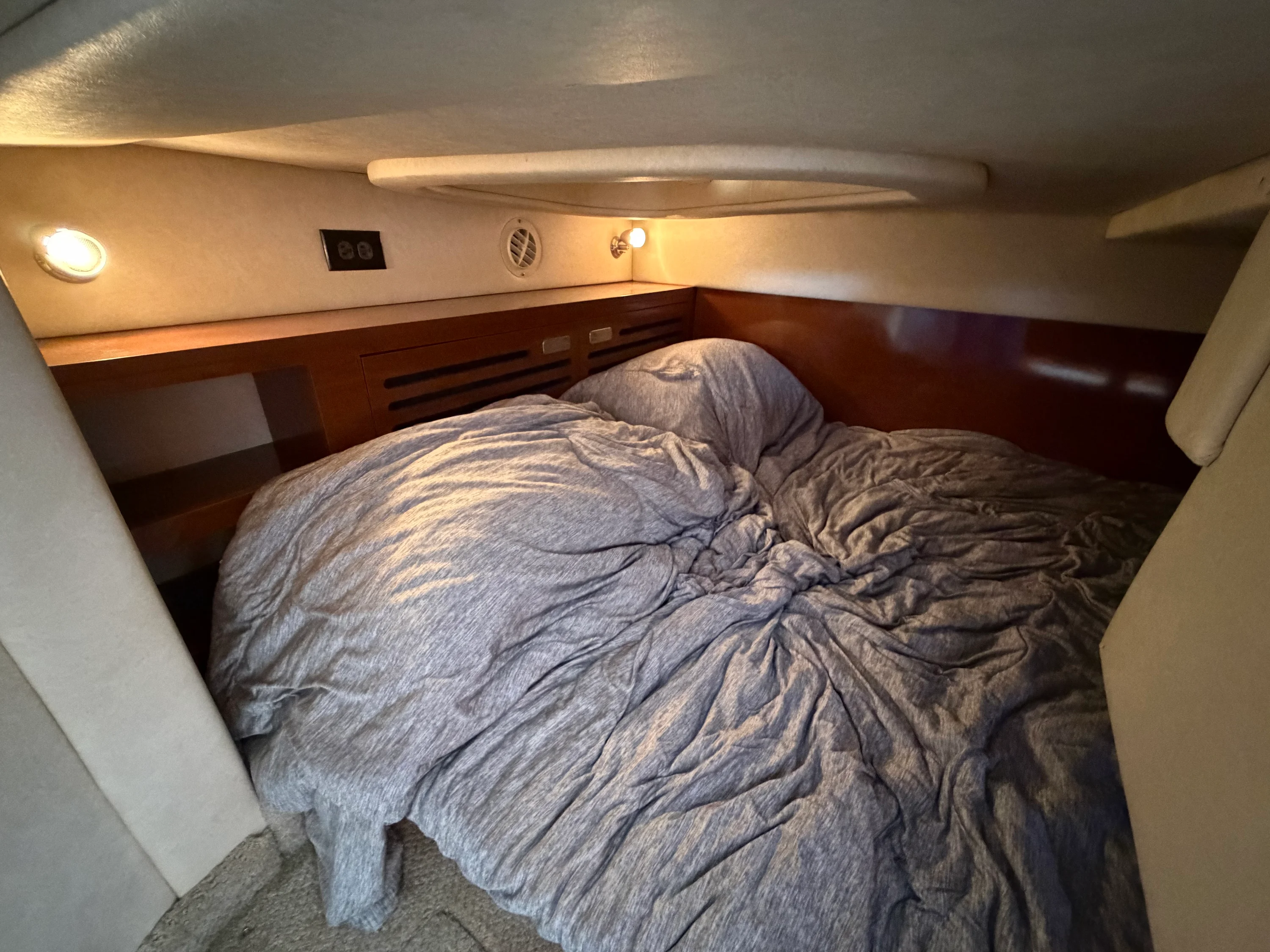 2011 Sea Ray 280 SUNDANCER Image Thumbnail #39