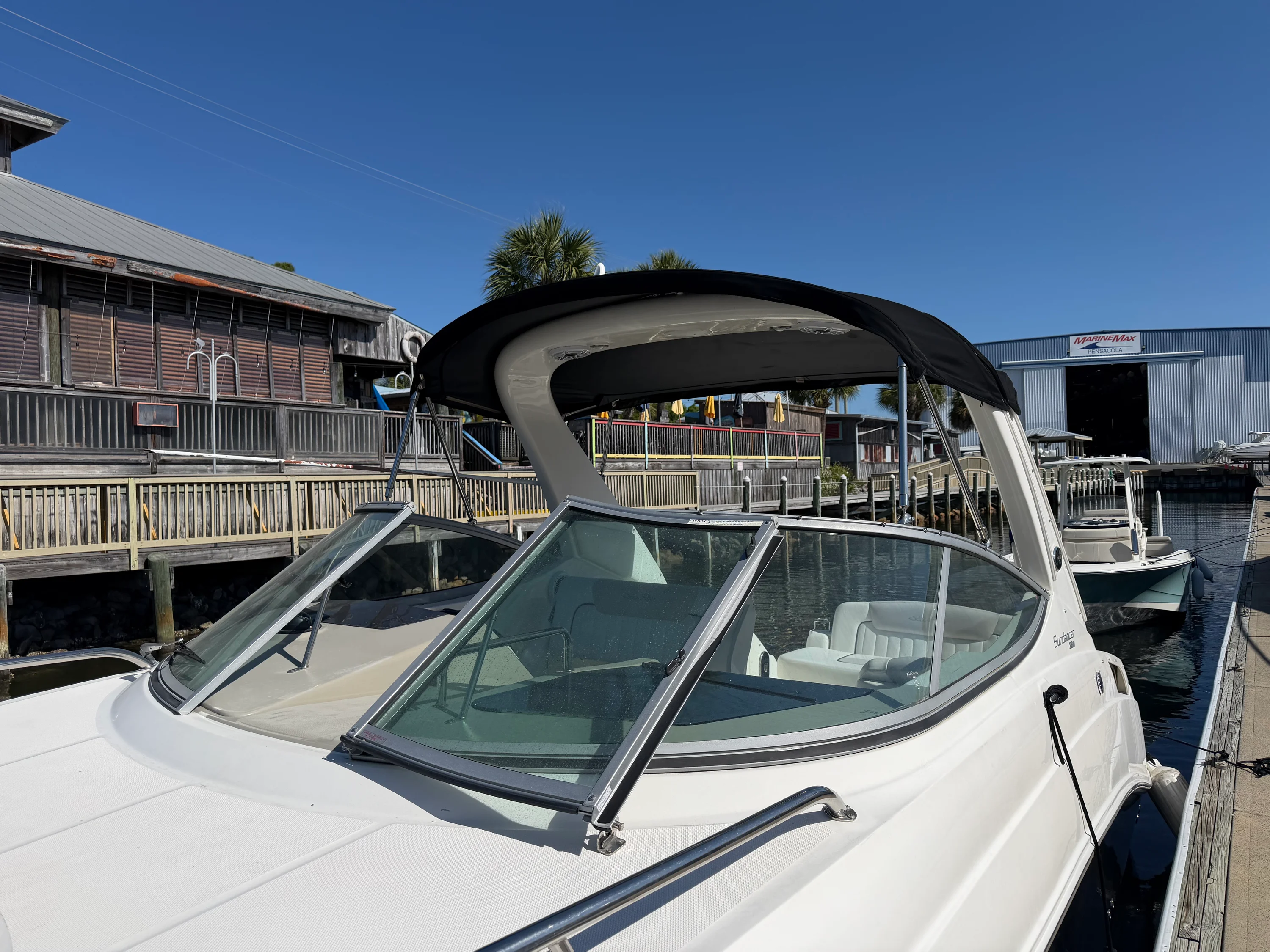 2011 Sea Ray 280 SUNDANCER Image Thumbnail #9