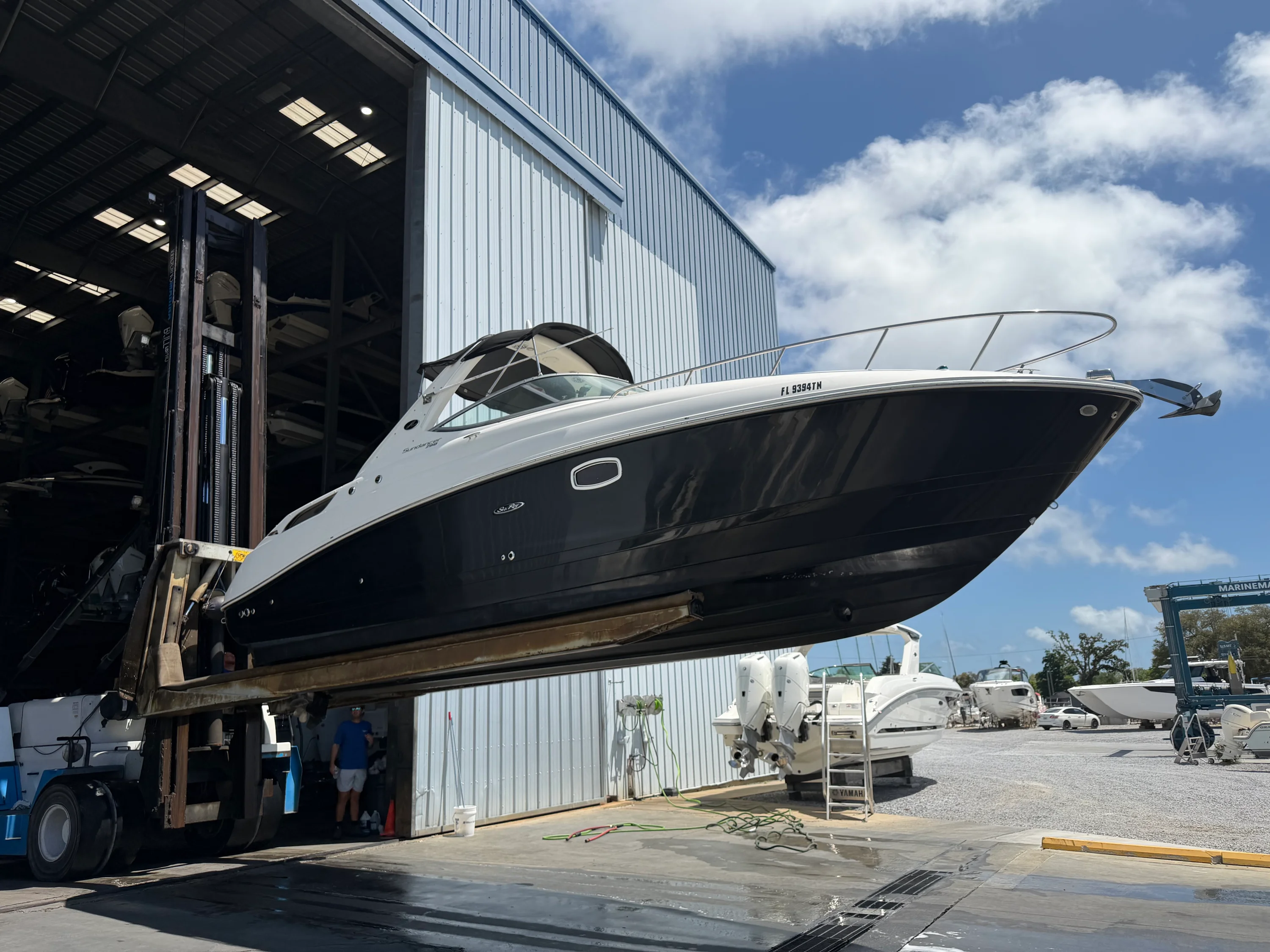 2011 Sea Ray 280 SUNDANCER Image Thumbnail #68