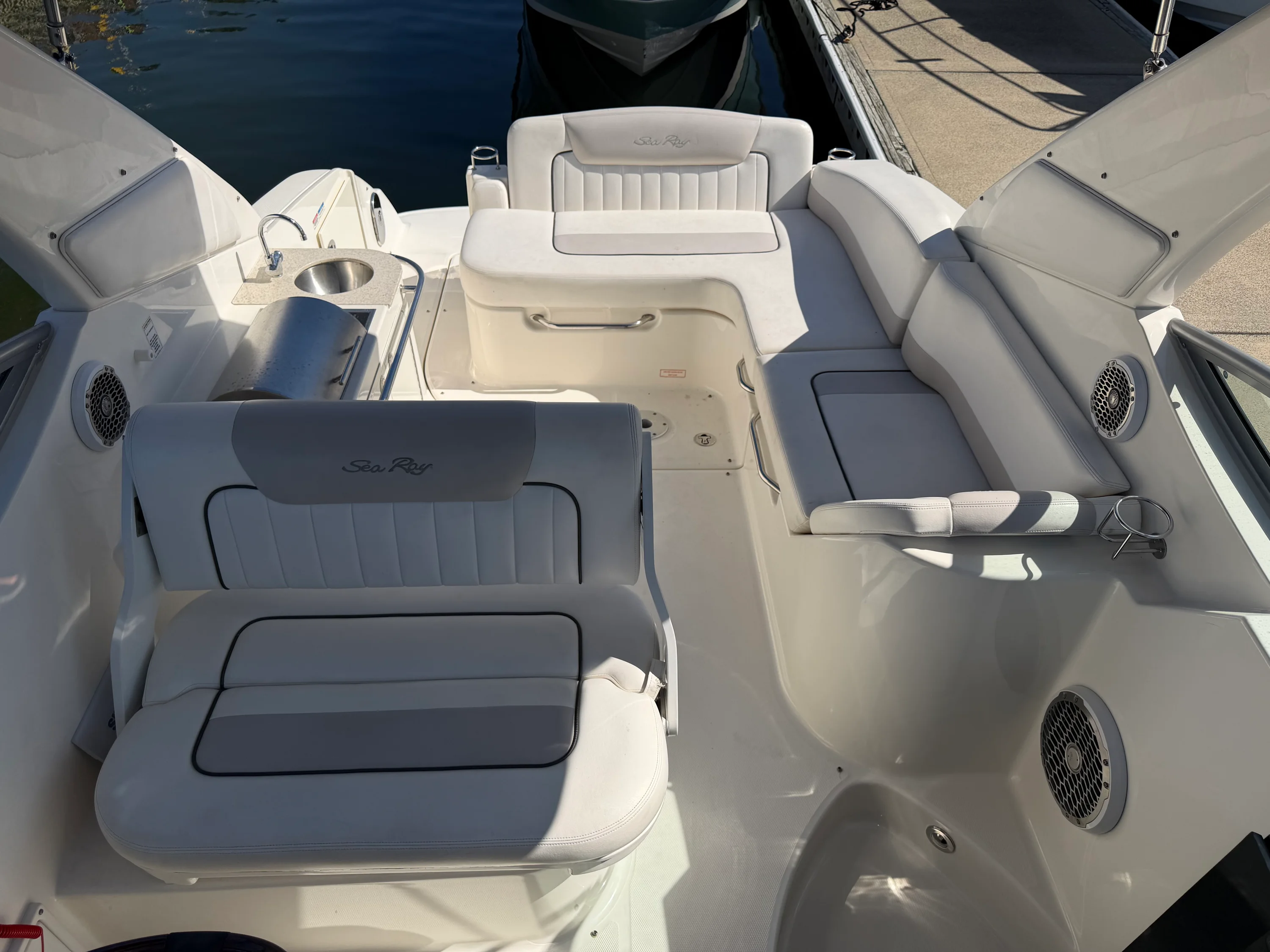 2011 Sea Ray 280 SUNDANCER Image Thumbnail #27