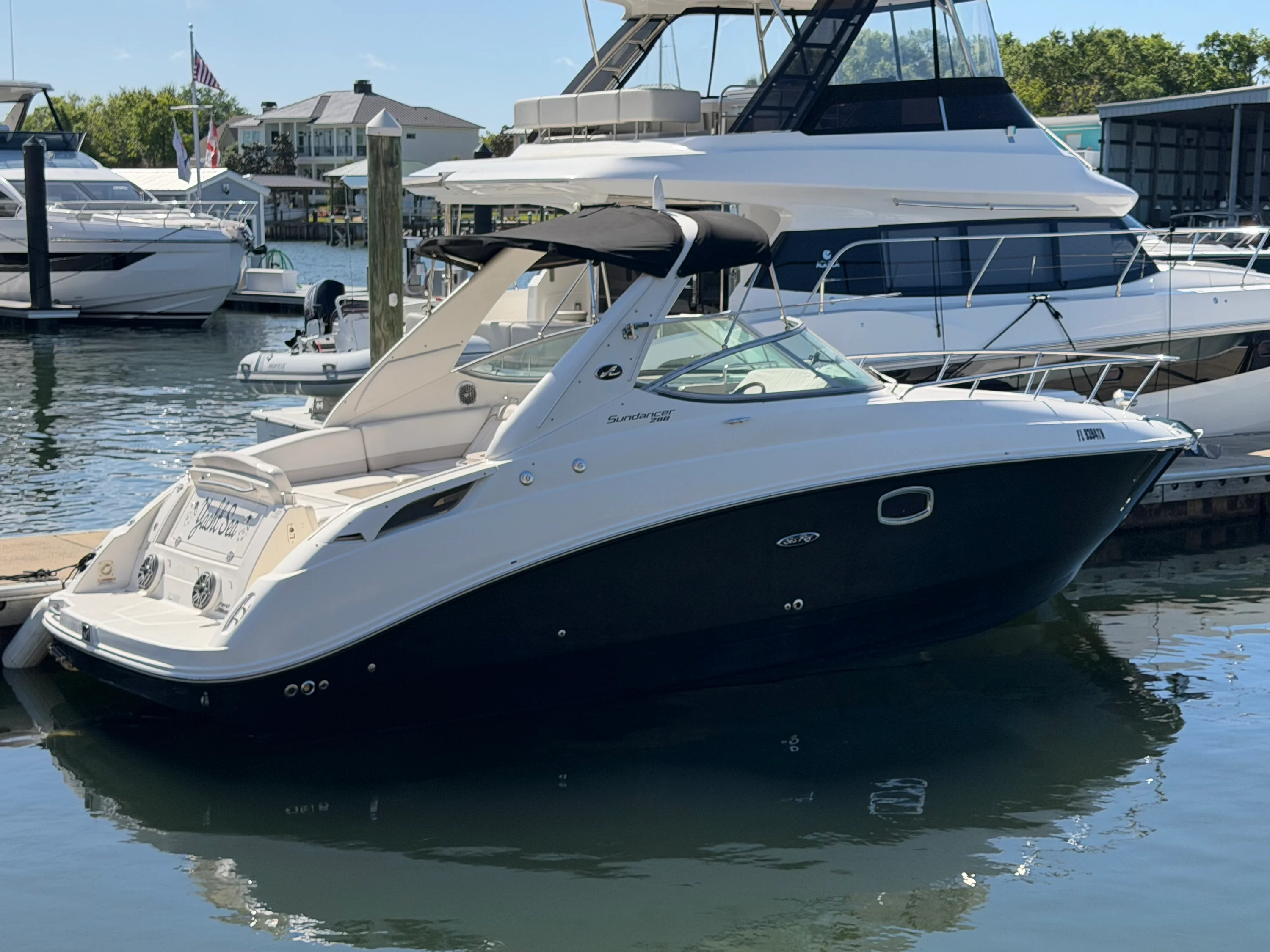 2011 Sea Ray 280 SUNDANCER Image Thumbnail #6