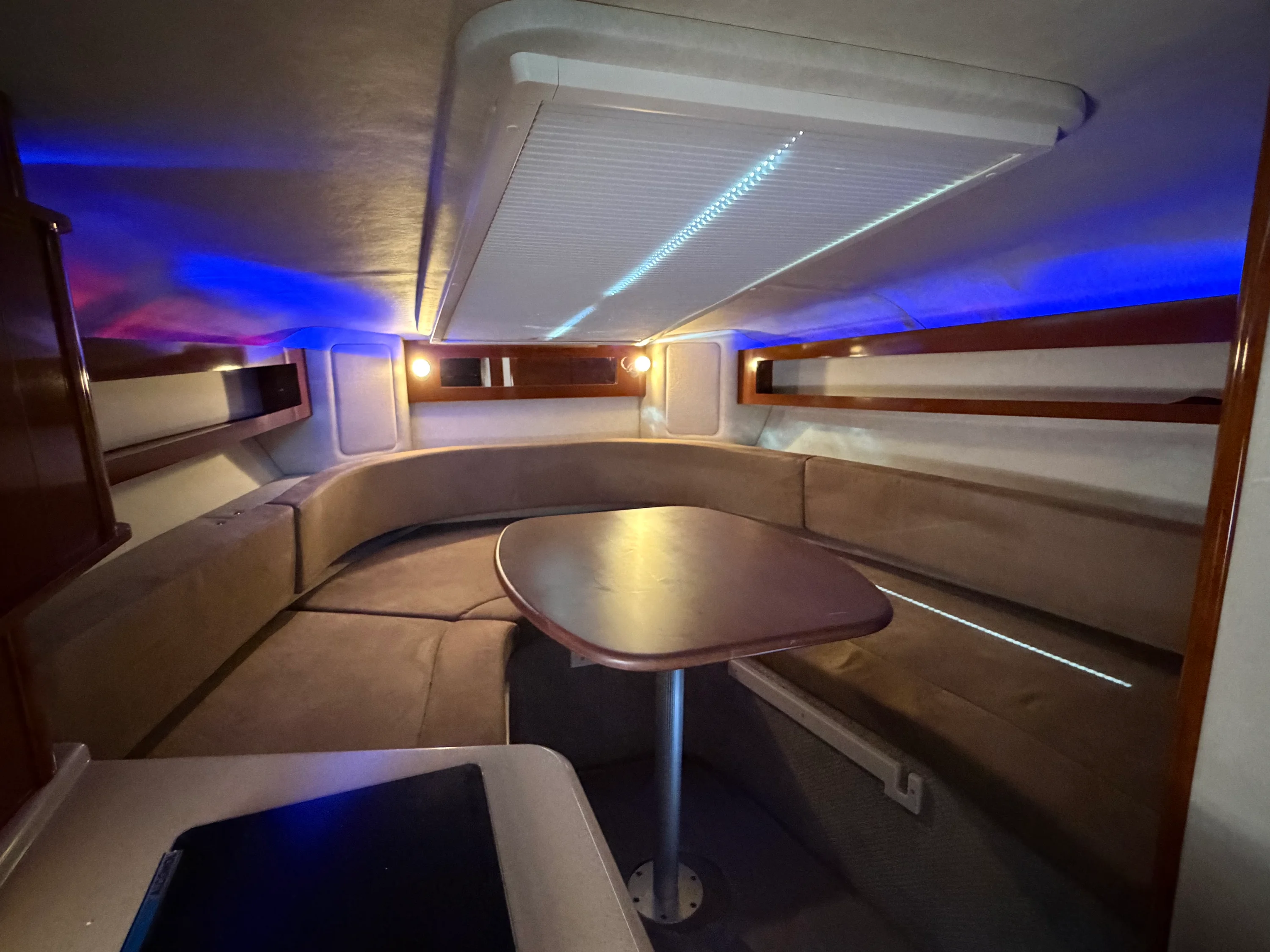 2011 Sea Ray 280 SUNDANCER Image Thumbnail #49