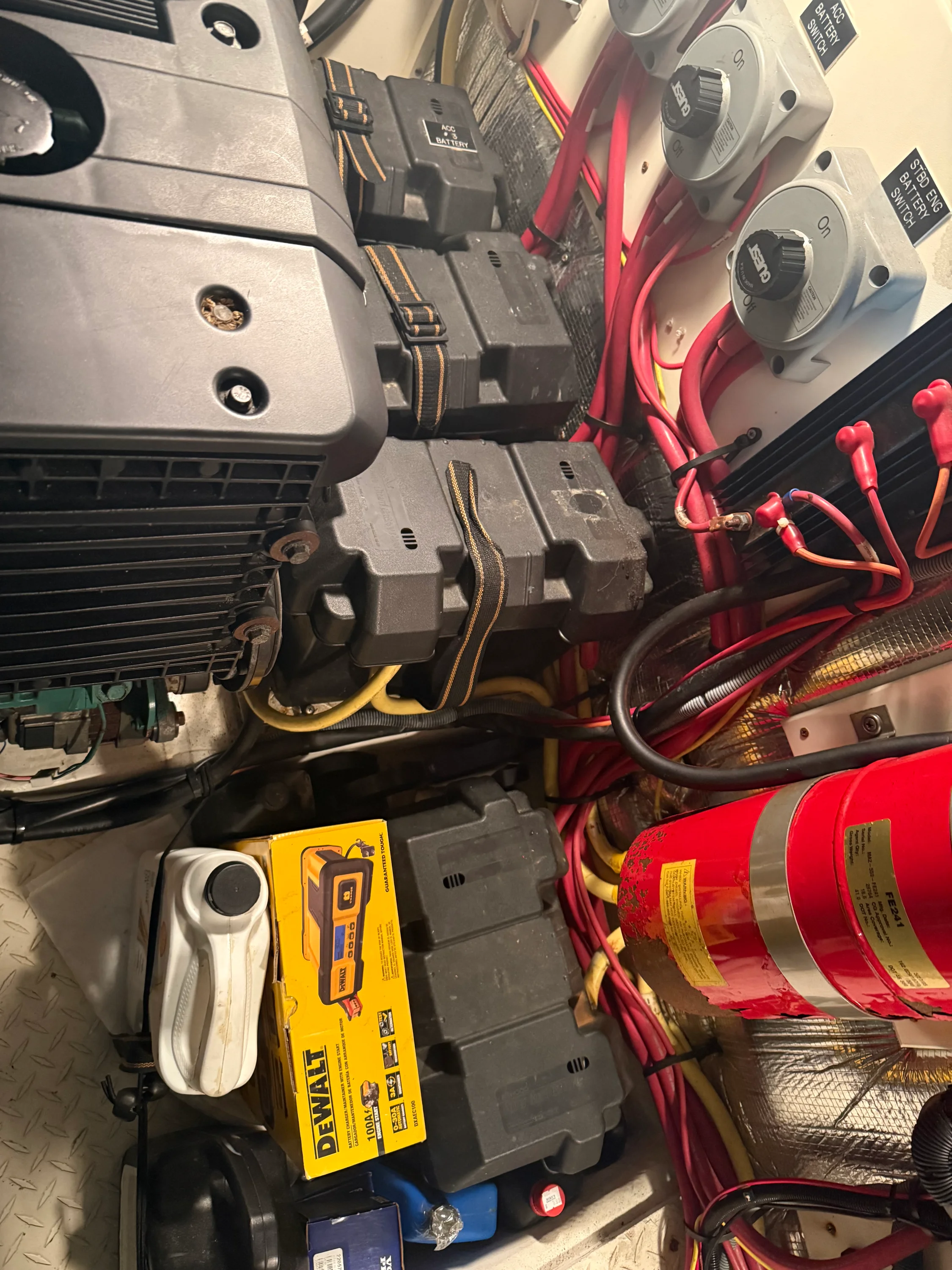 2006 Cruisers Yachts 420 EXPRESS Image Thumbnail #22