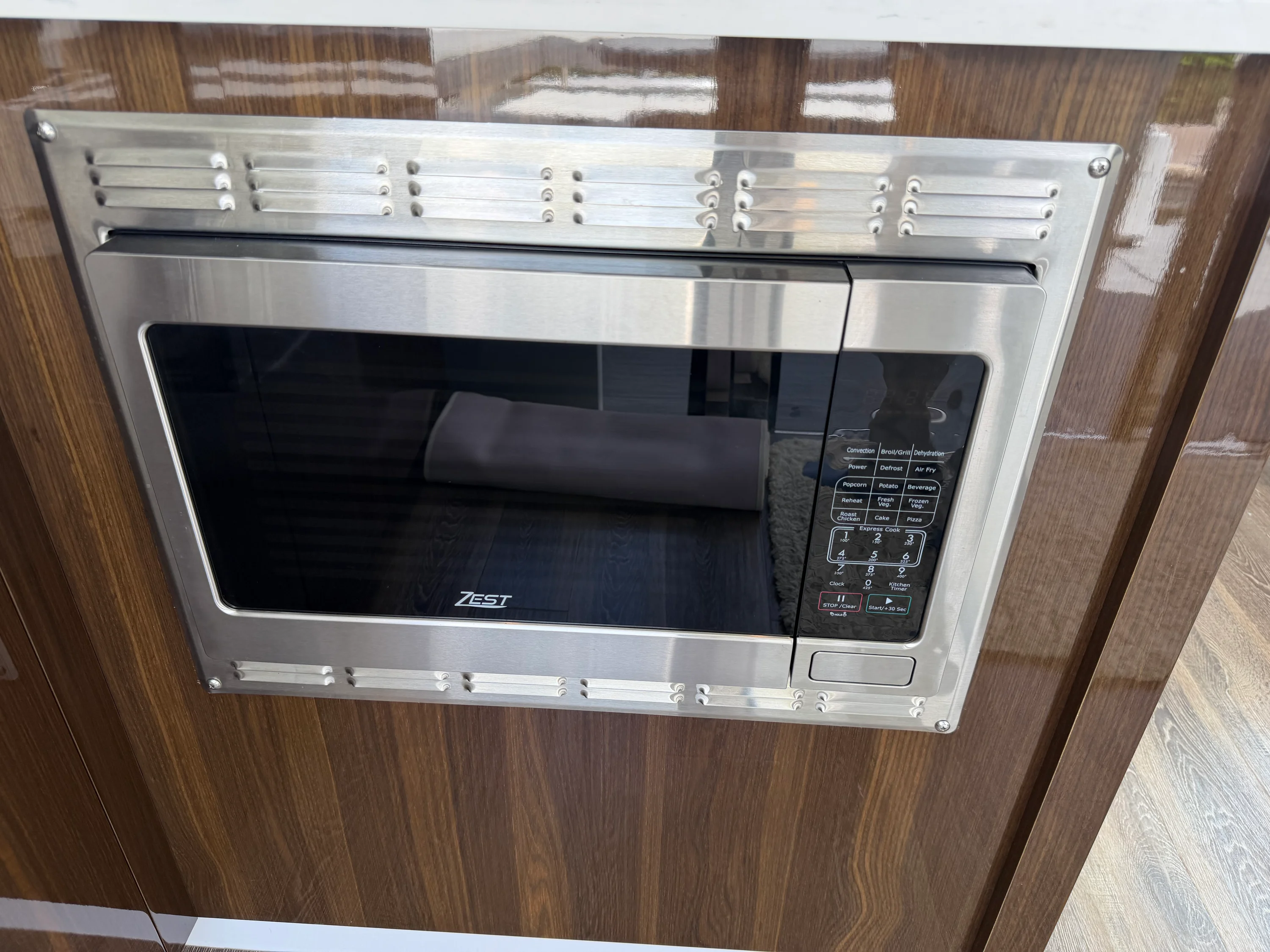 2022 Cruisers Yachts 46 Cantius Image Thumbnail #34