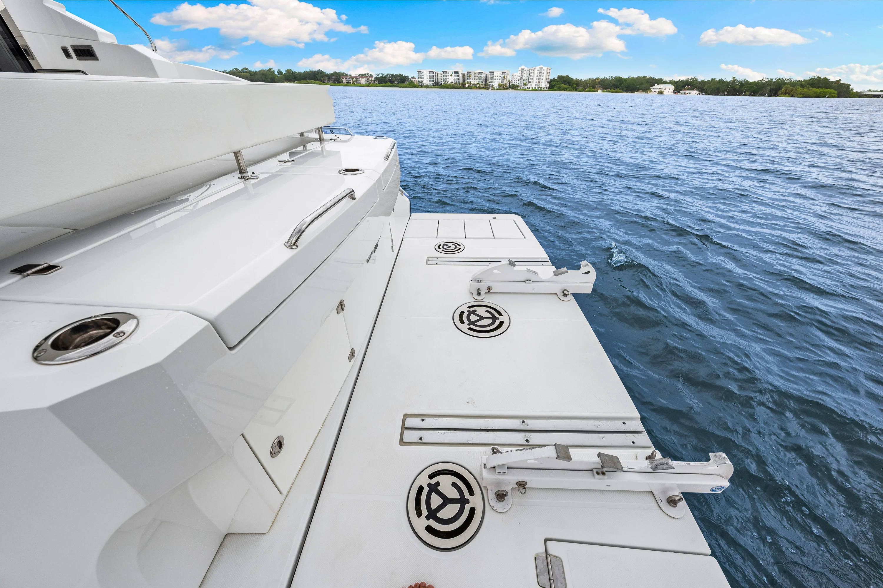 2022 Cruisers Yachts 46 Cantius Image Thumbnail #39