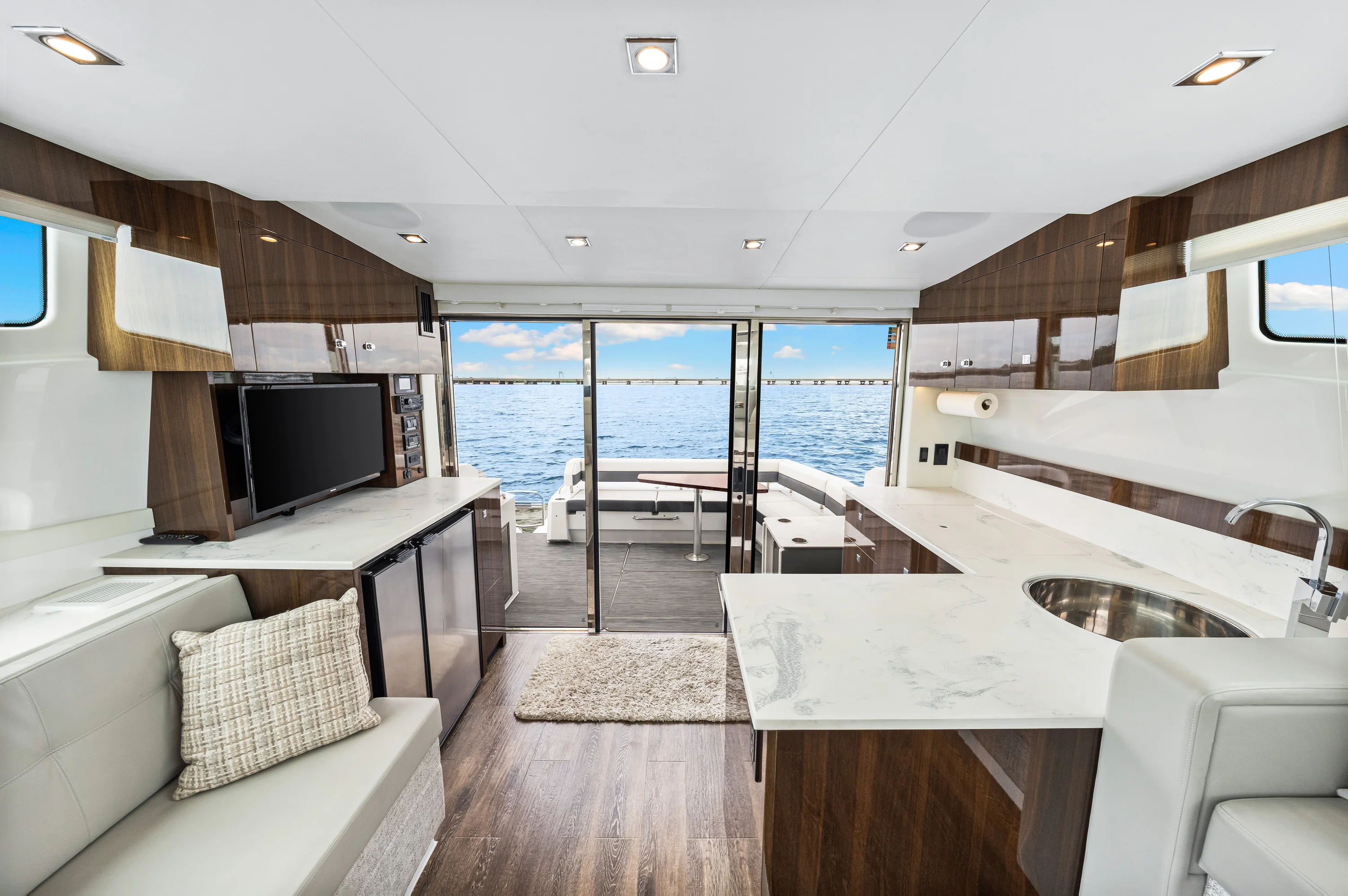 2022 Cruisers Yachts 46 Cantius Image Thumbnail #55