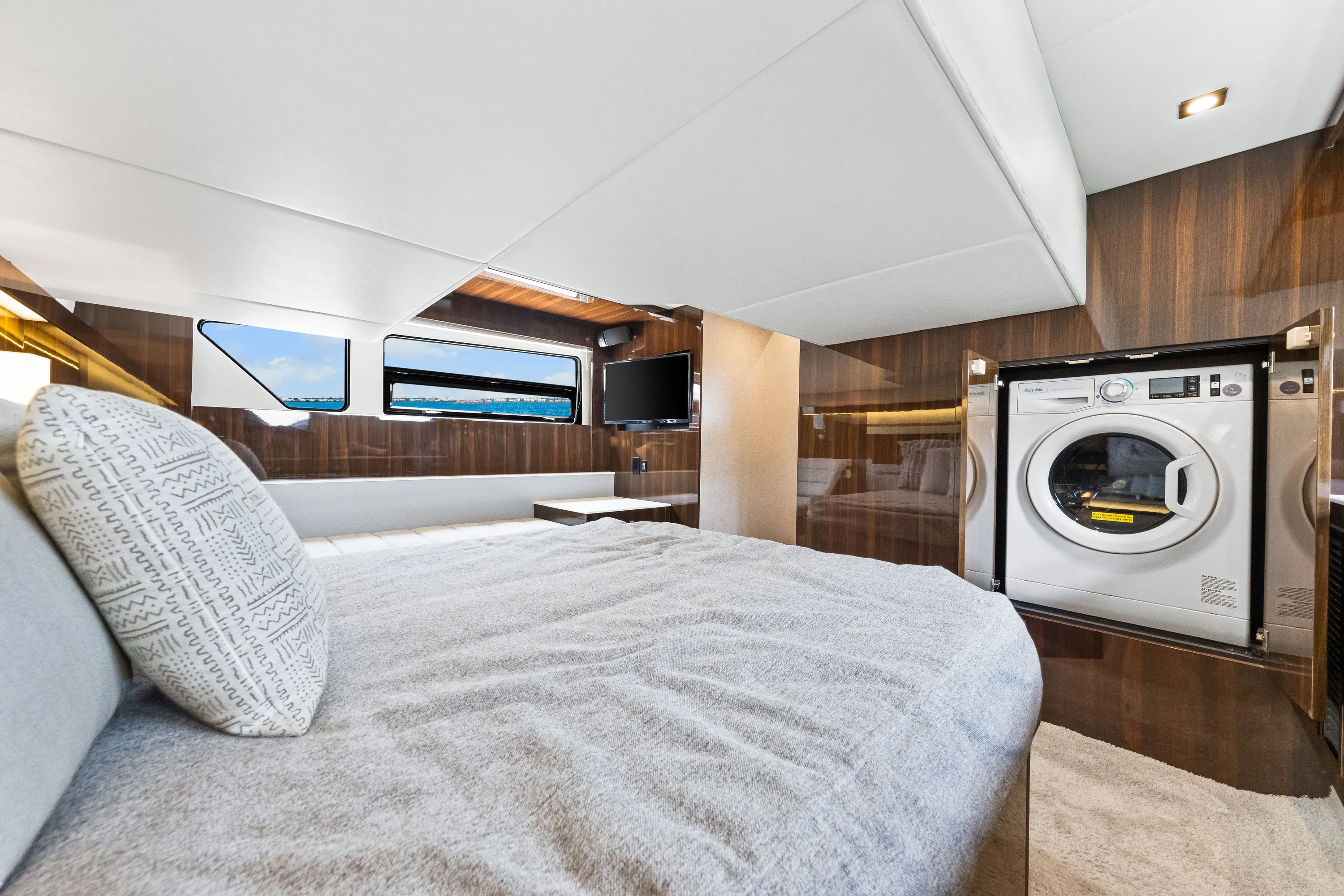 2022 Cruisers Yachts 46 Cantius Image Thumbnail #66