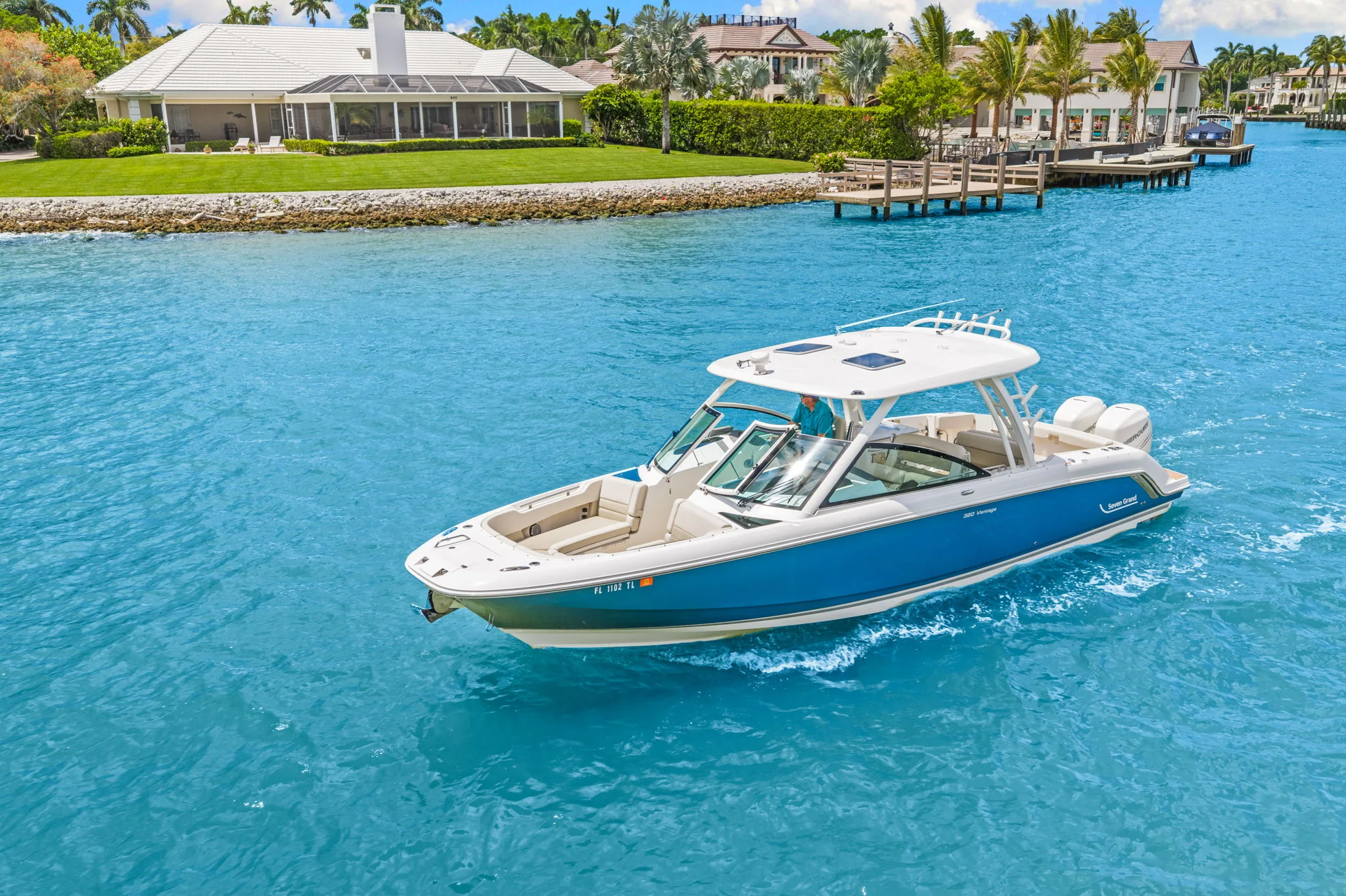 2019 Boston Whaler 320 VANTAGE Image Thumbnail #5