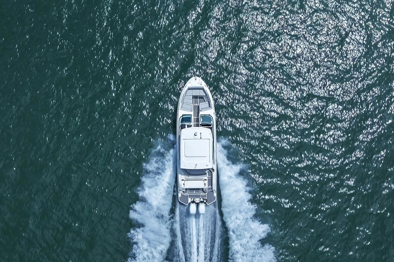 2023 Sea Ray SLX 350 OB Image Thumbnail #16