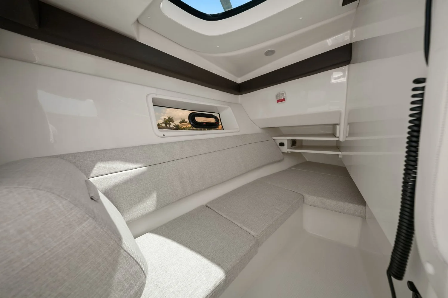 2023 Sea Ray SLX 350 OB Image Thumbnail #50