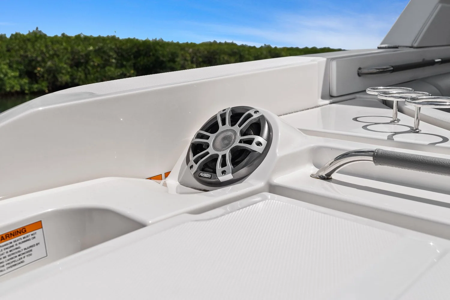 2023 Sea Ray SLX 350 OB Image Thumbnail #46