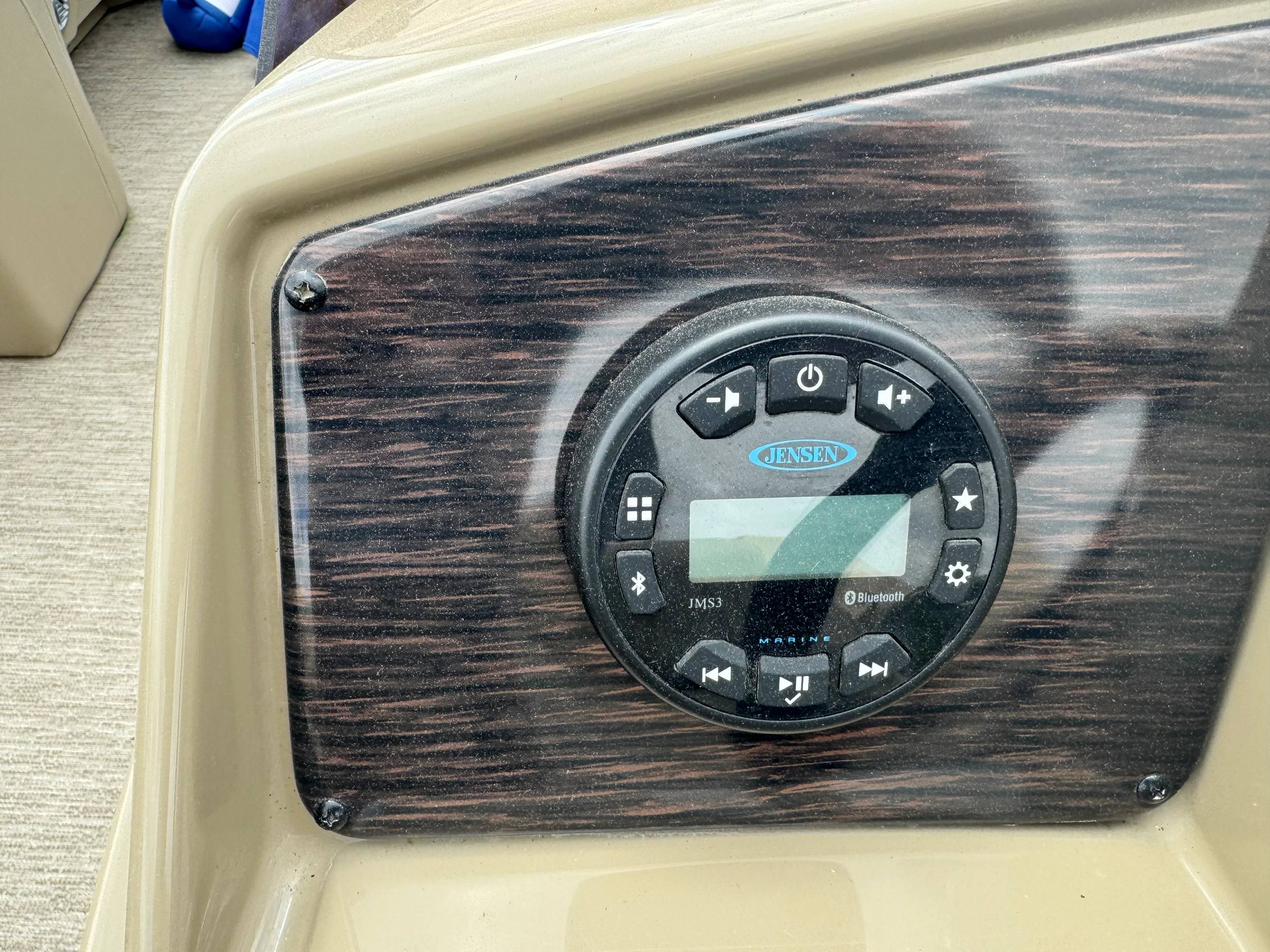 2021 Sylvan 8522 MIRAGE CRUISE Image Thumbnail #15