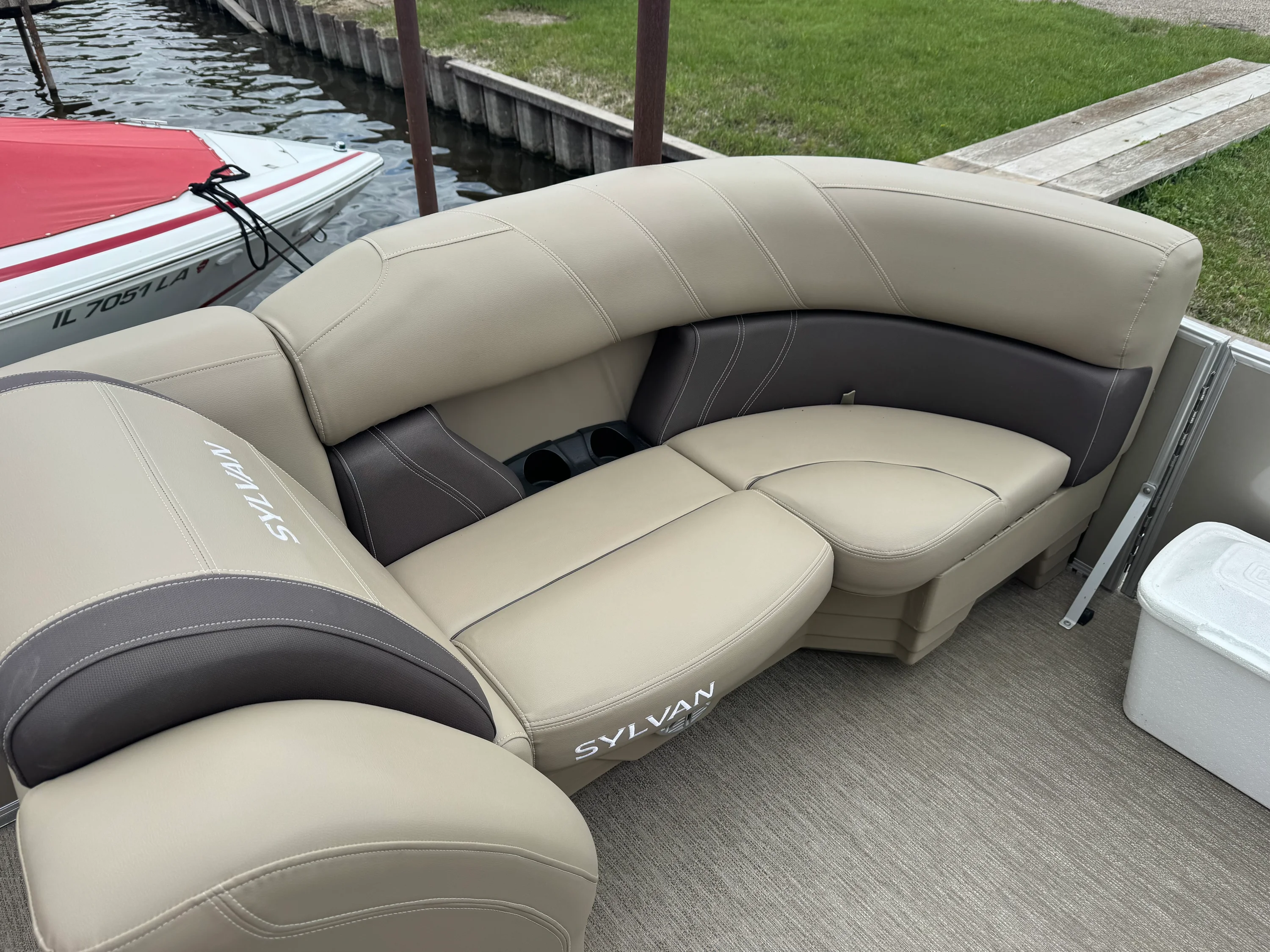 2021 Sylvan 8522 MIRAGE CRUISE Image Thumbnail #9