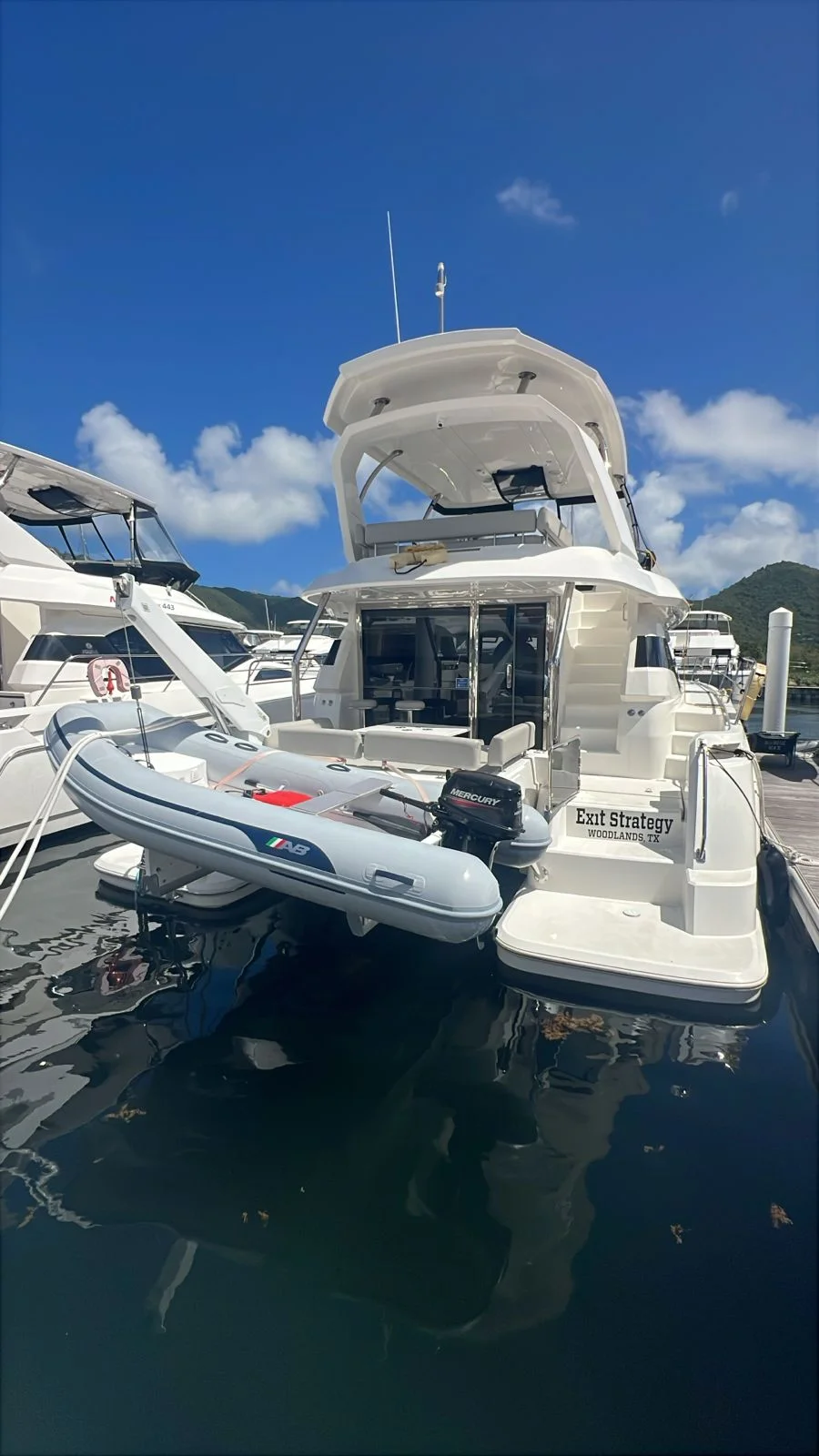 2023 Aquila 44 Yacht Image Thumbnail #1