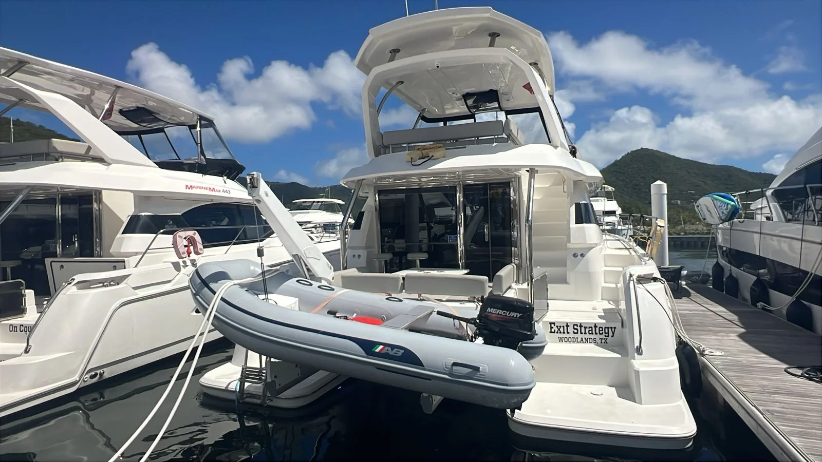 2023 Aquila 44 Yacht Image Thumbnail #9