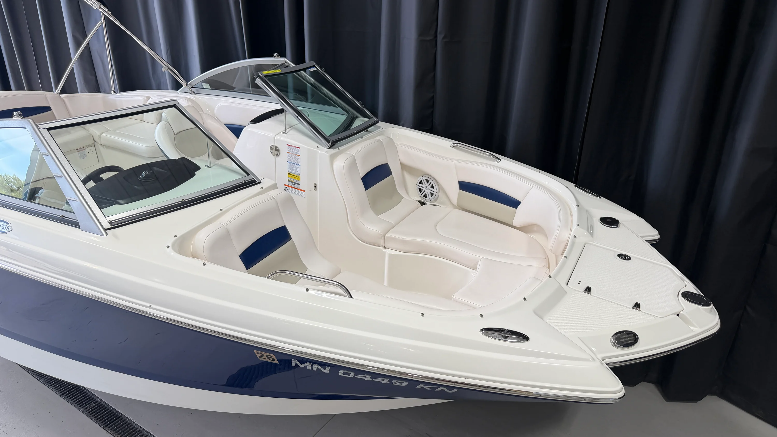 2008 Chaparral 224 SUNESTA Image Thumbnail #4