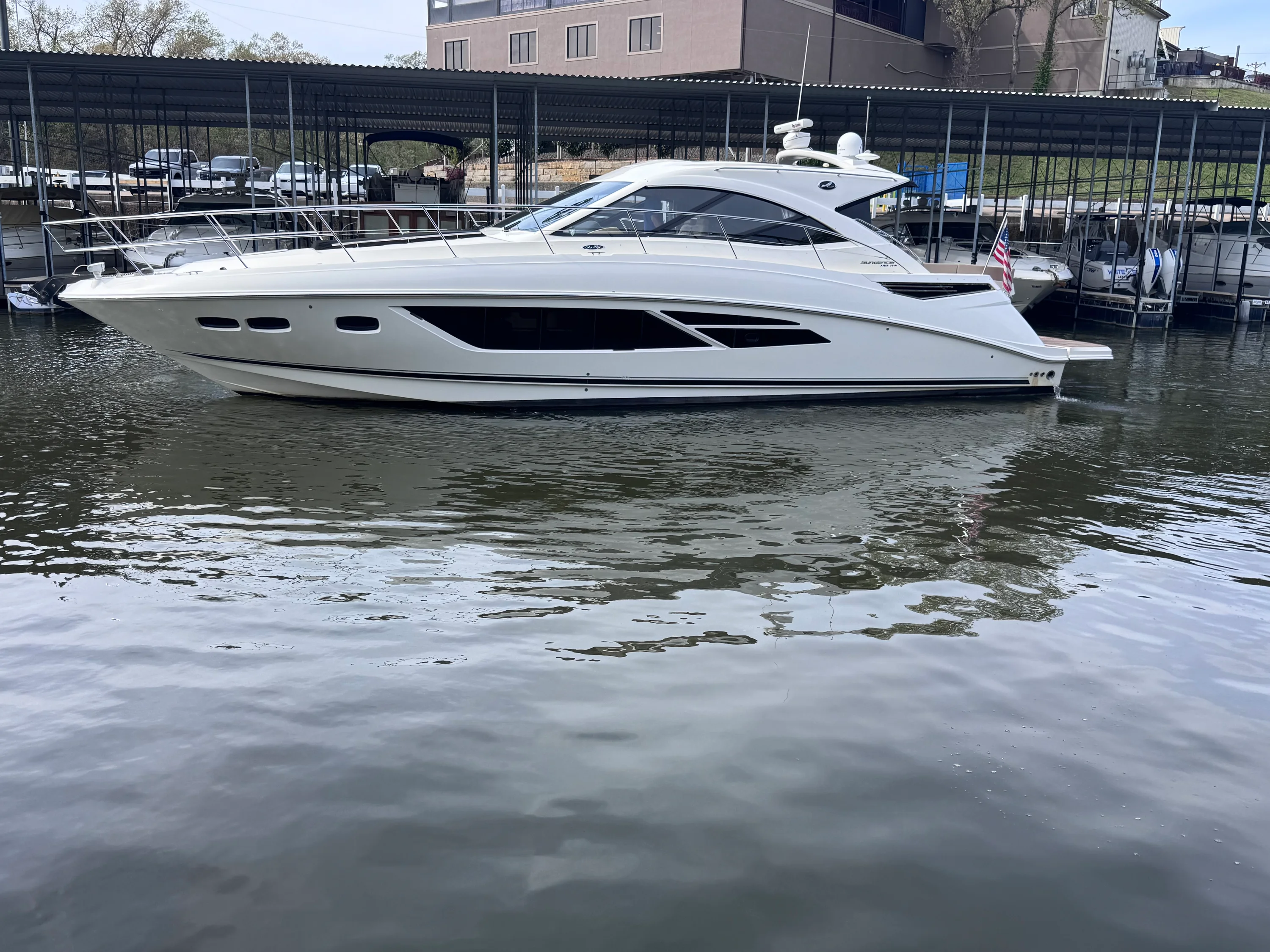 2015 Sea Ray 510 SUNDANCER Image Thumbnail #0