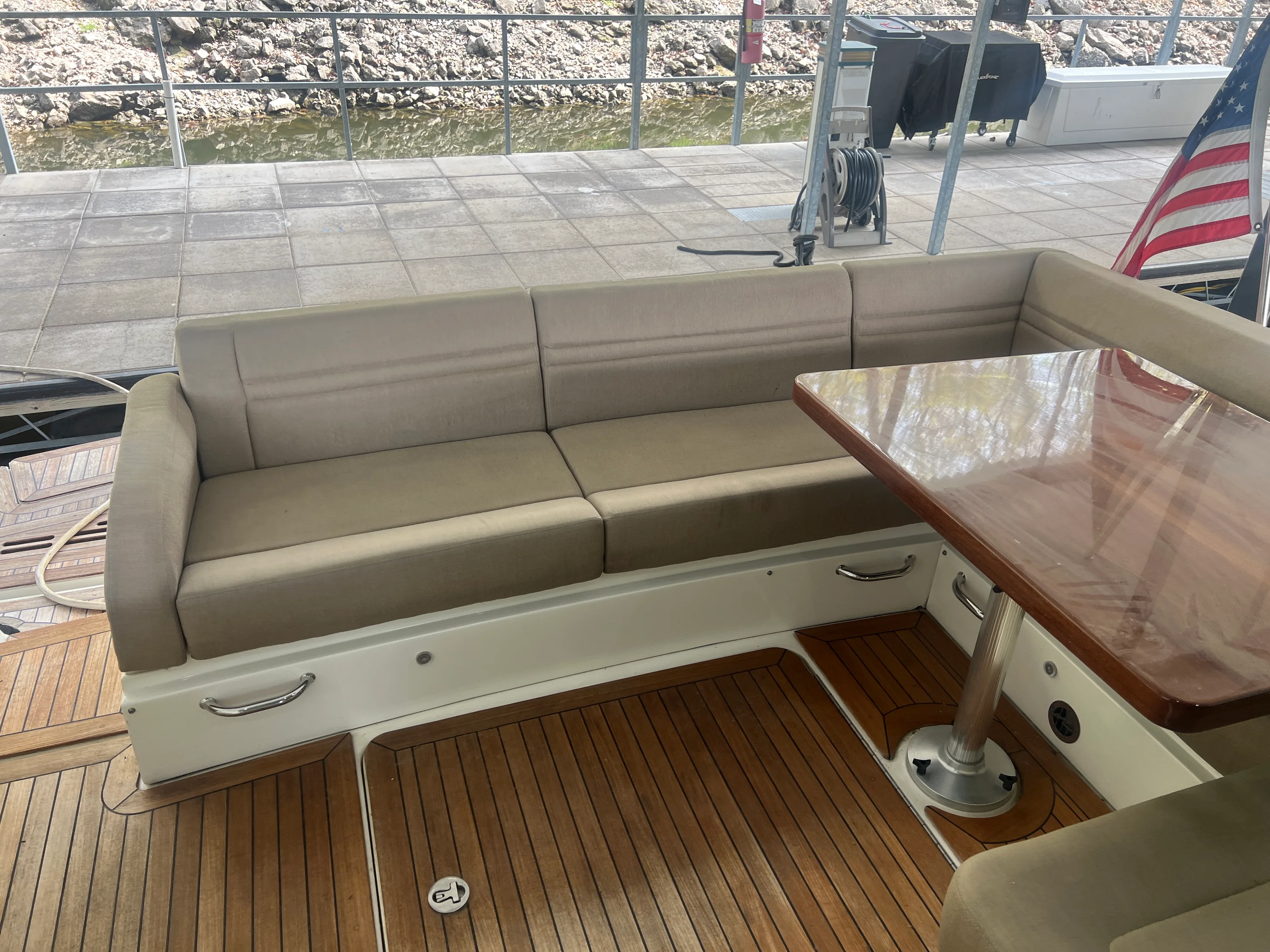 2015 Sea Ray 510 SUNDANCER Image Thumbnail #29