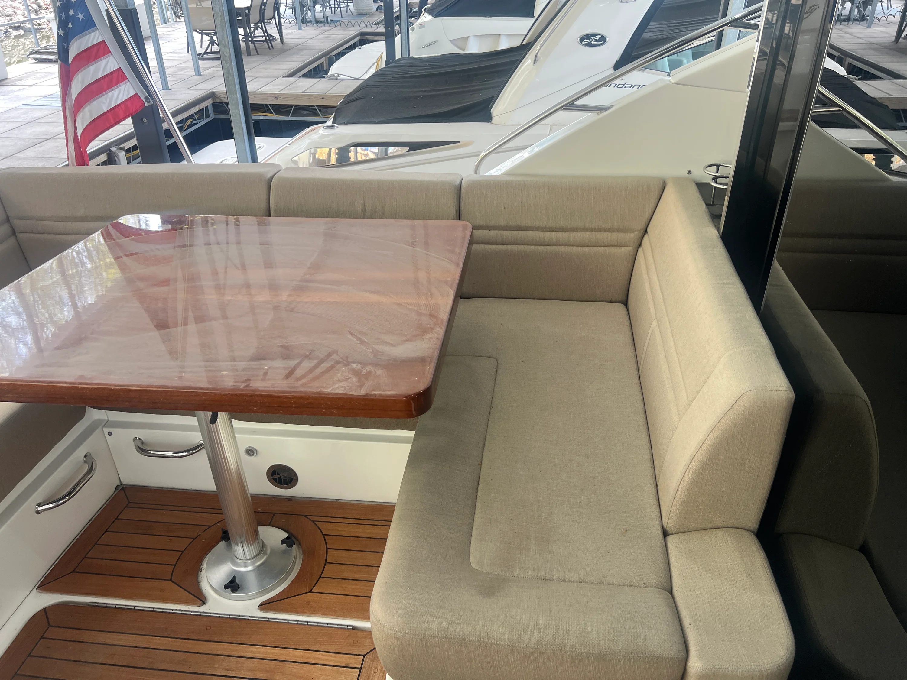 2015 Sea Ray 510 SUNDANCER Image Thumbnail #30
