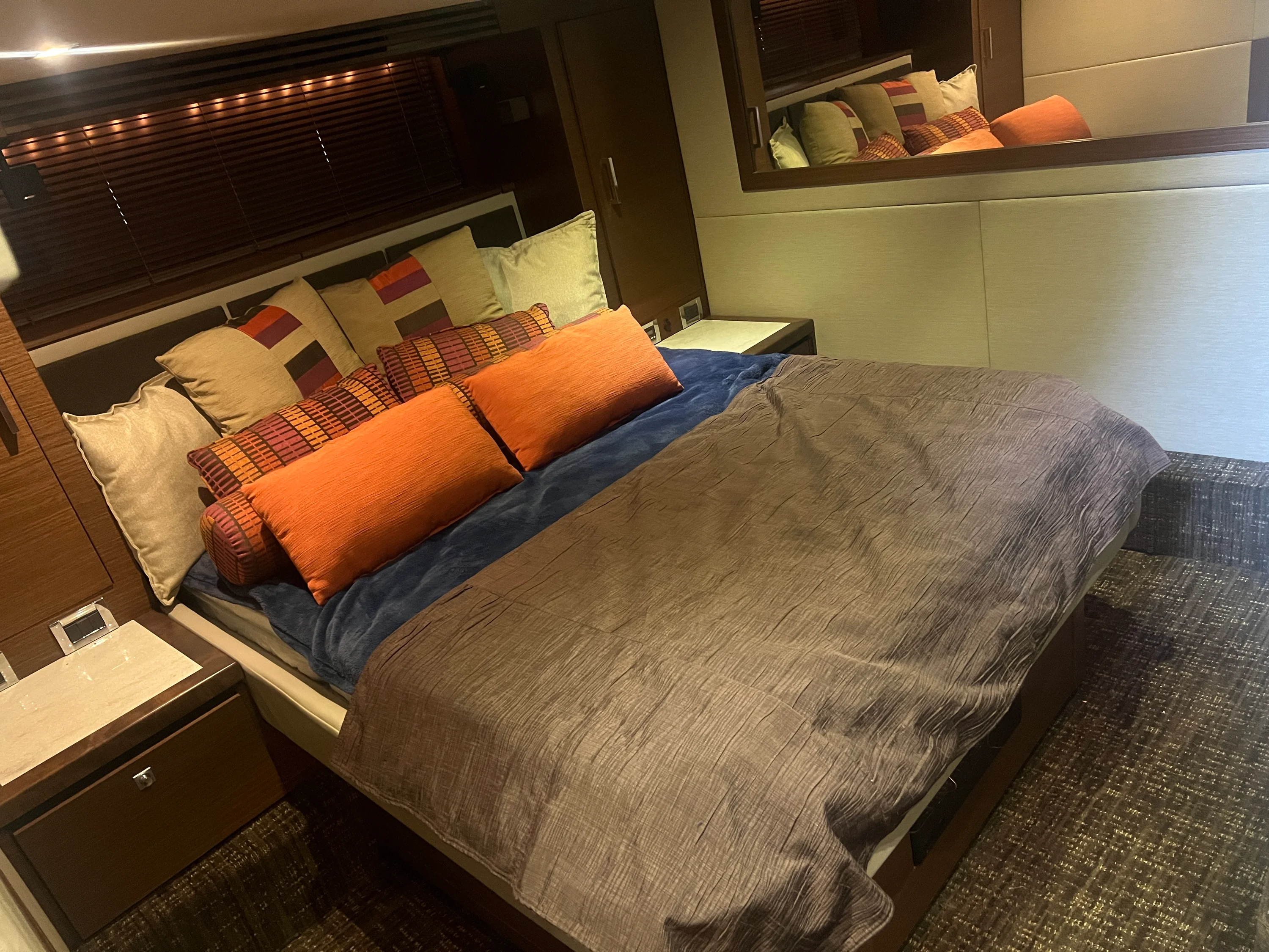 2015 Sea Ray 510 SUNDANCER Image Thumbnail #25