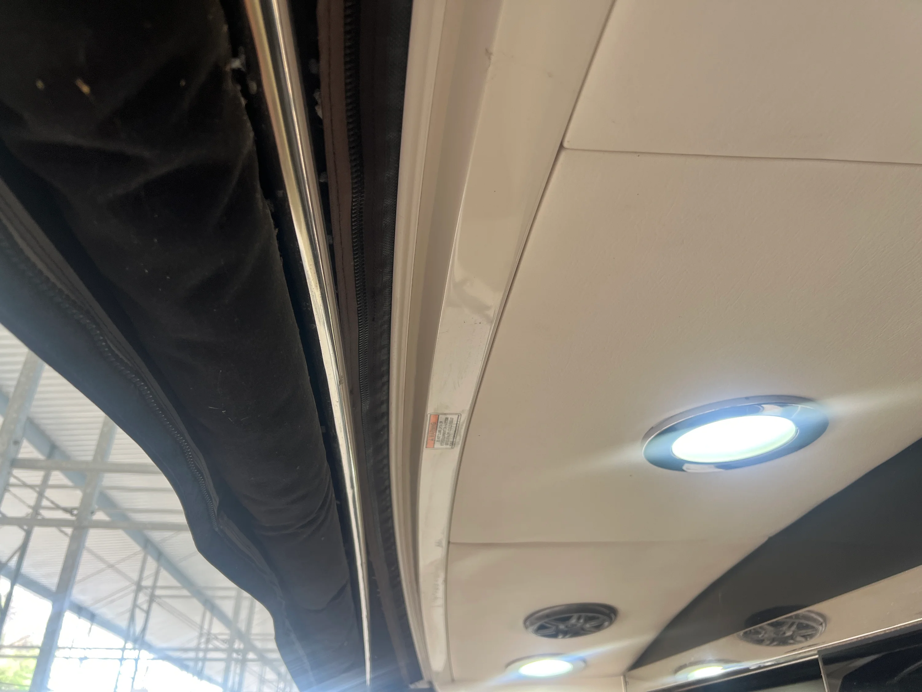 2015 Sea Ray 510 SUNDANCER Image Thumbnail #31