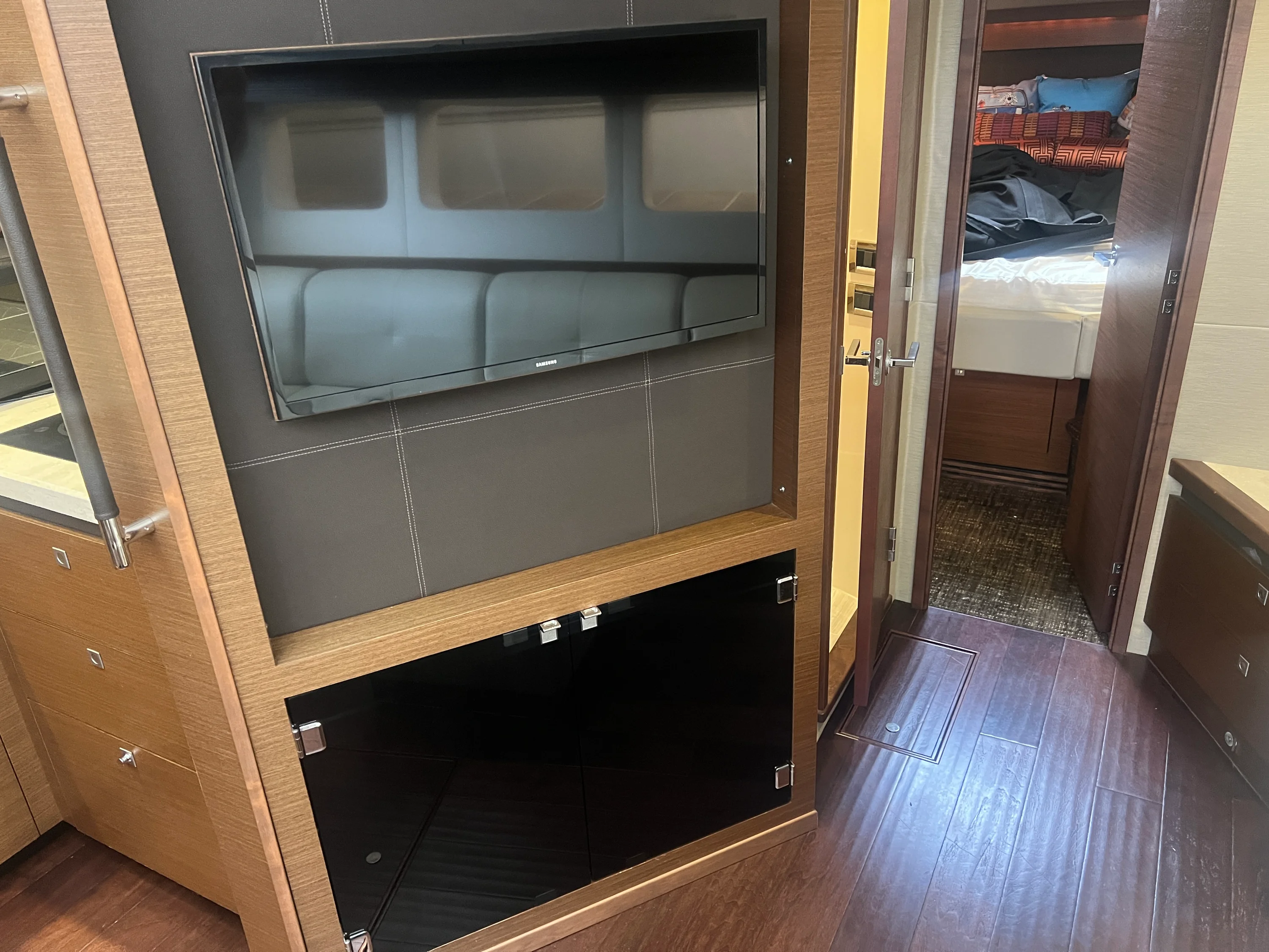 2015 Sea Ray 510 SUNDANCER Image Thumbnail #19